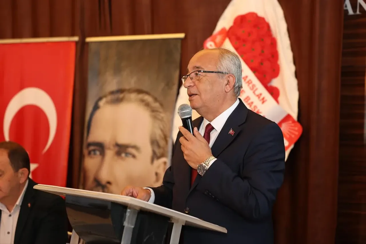 Şile Muhtarlar Derneği'nde Olağan Kongre Yapıldı Şile Muhtarlar Derneği'nde Olağan Kongre Yapıldı