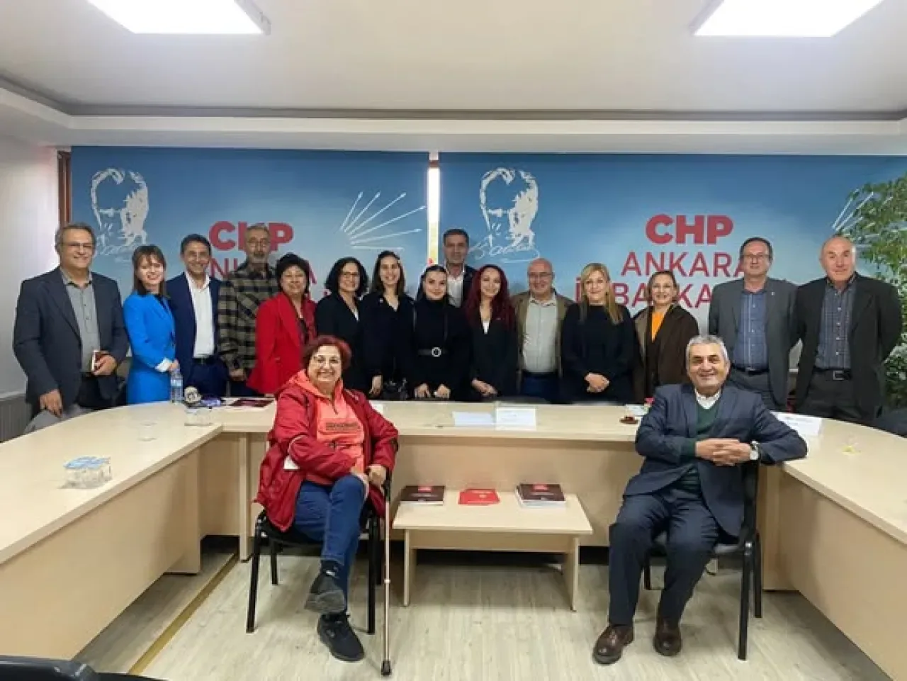 CHP Ankara'da Bülent Ecevit Parti Okulu Eğitim Sekreterleri Toplantısı Gerçekleştirildi CHP Ankara'da Bülent Ecevit Parti Okulu Eğitim Sekreterleri Toplantısı Gerçekleştirildi