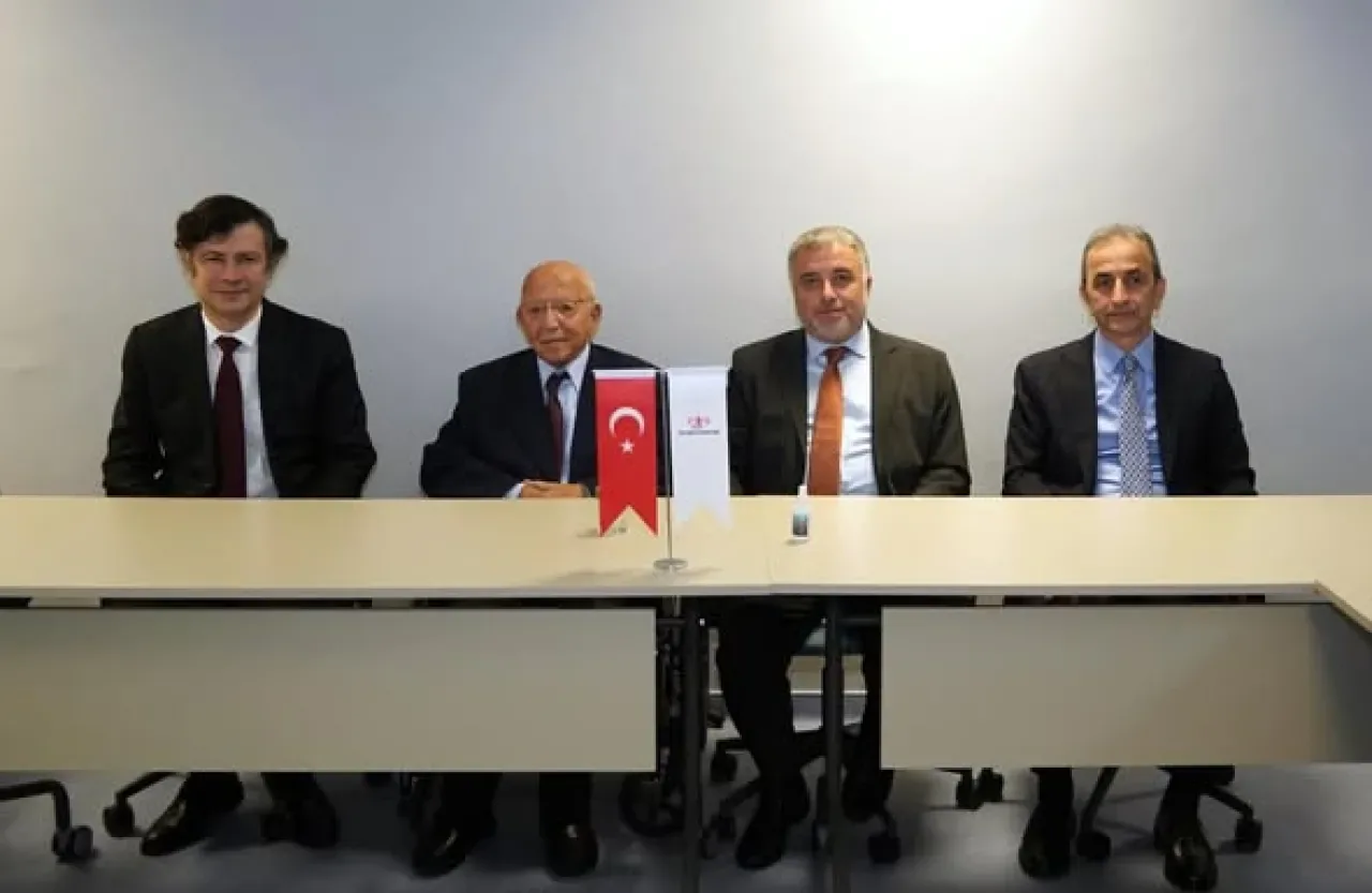 Marmara Üniversitesi Dijital Eğitimde Altyapı Güçlendirme Hamlesi Marmara Üniversitesi Dijital Eğitimde Altyapı Güçlendirme Hamlesi
