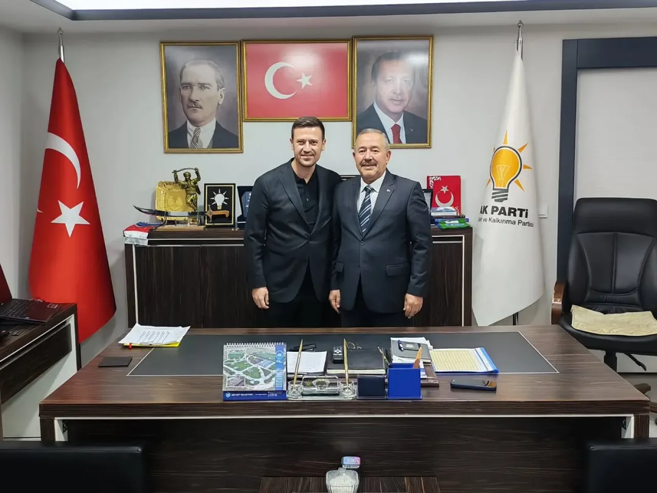 AK Parti Akyurt'ta Teşkilat Çalışmaları İçin Üst Düzey Buluşma AK Parti Akyurt'ta Teşkilat Çalışmaları İçin Üst Düzey Buluşma
