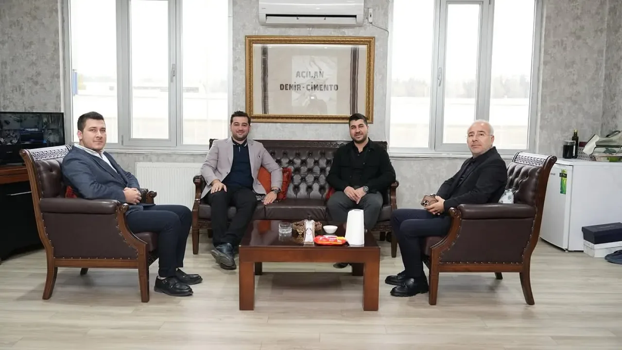 Gaziantep Milletvekili Mesut Bozatlı'dan Yerel Sanayiye Ziyaret Gaziantep Milletvekili Mesut Bozatlı'dan Yerel Sanayiye Ziyaret