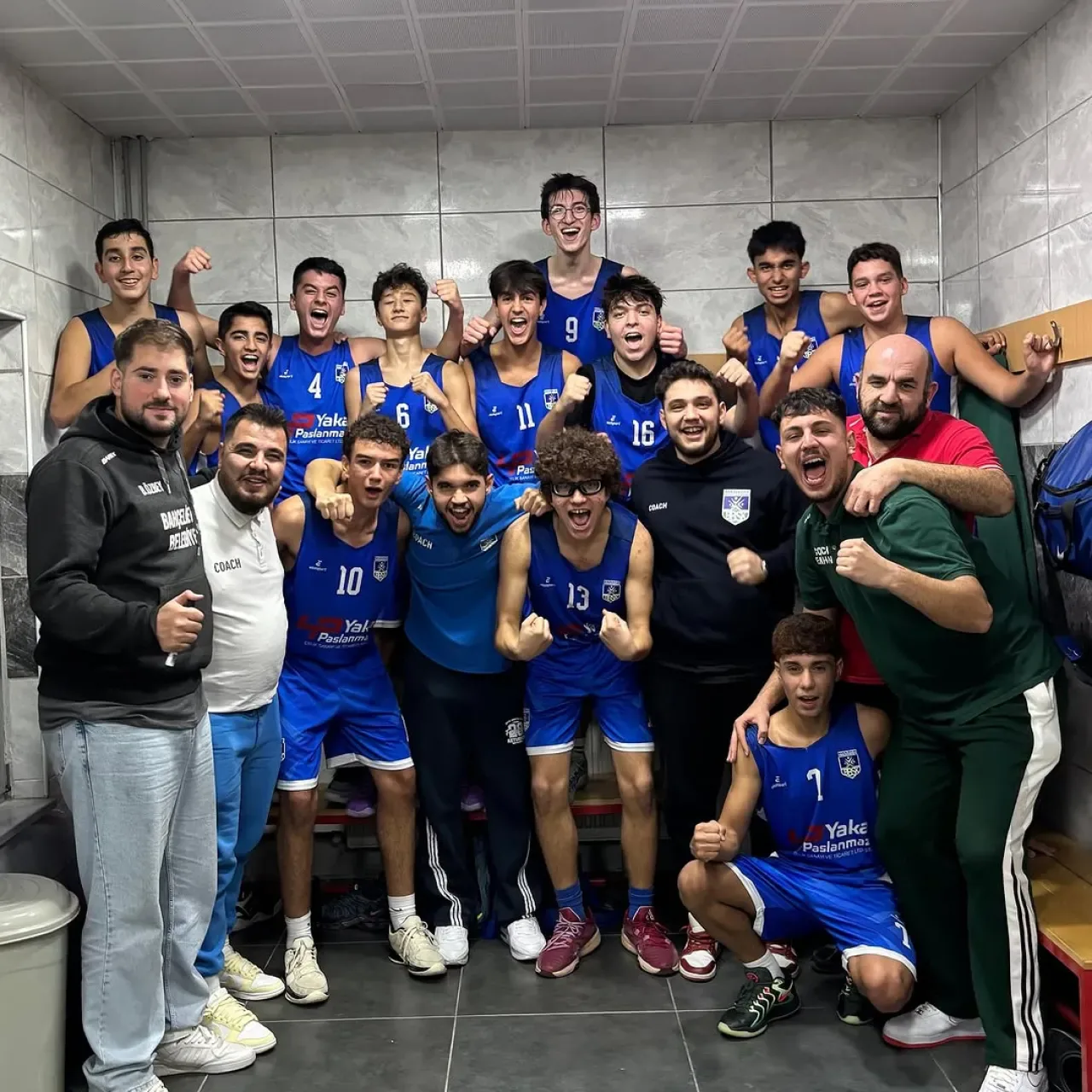 Bahçelievler Belediye SK U16 B Takımı, Olimpik Yıldızlar'ı Mağlup Etti Bahçelievler Belediye SK U16 B Takımı, Olimpik Yıldızlar'ı Mağlup Etti