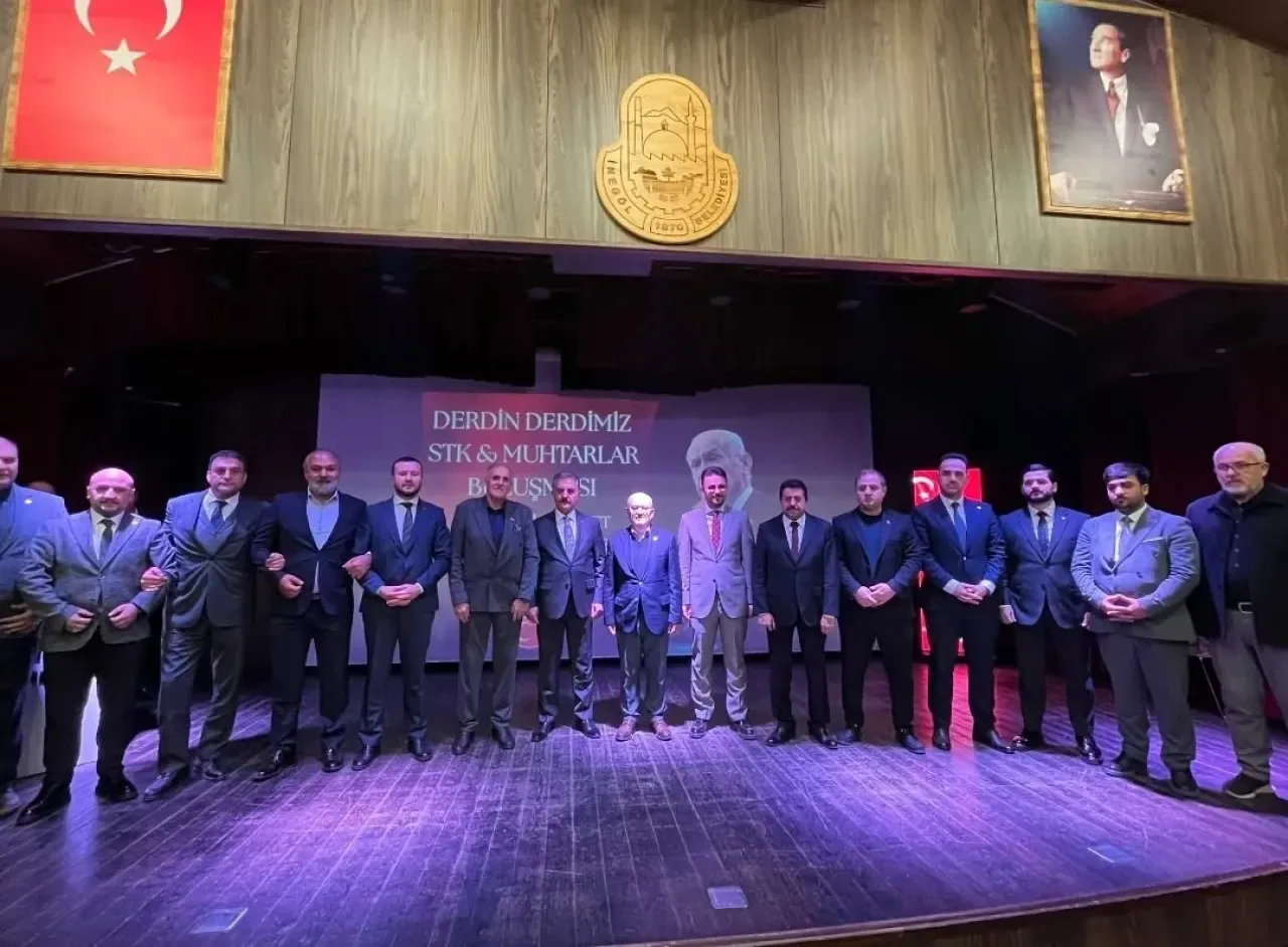 MHP Bursa, İnegöl'de "Derdin Derdimizdir" Buluşması Düzenledi MHP Bursa, İnegöl'de "Derdin Derdimizdir" Buluşması Düzenledi
