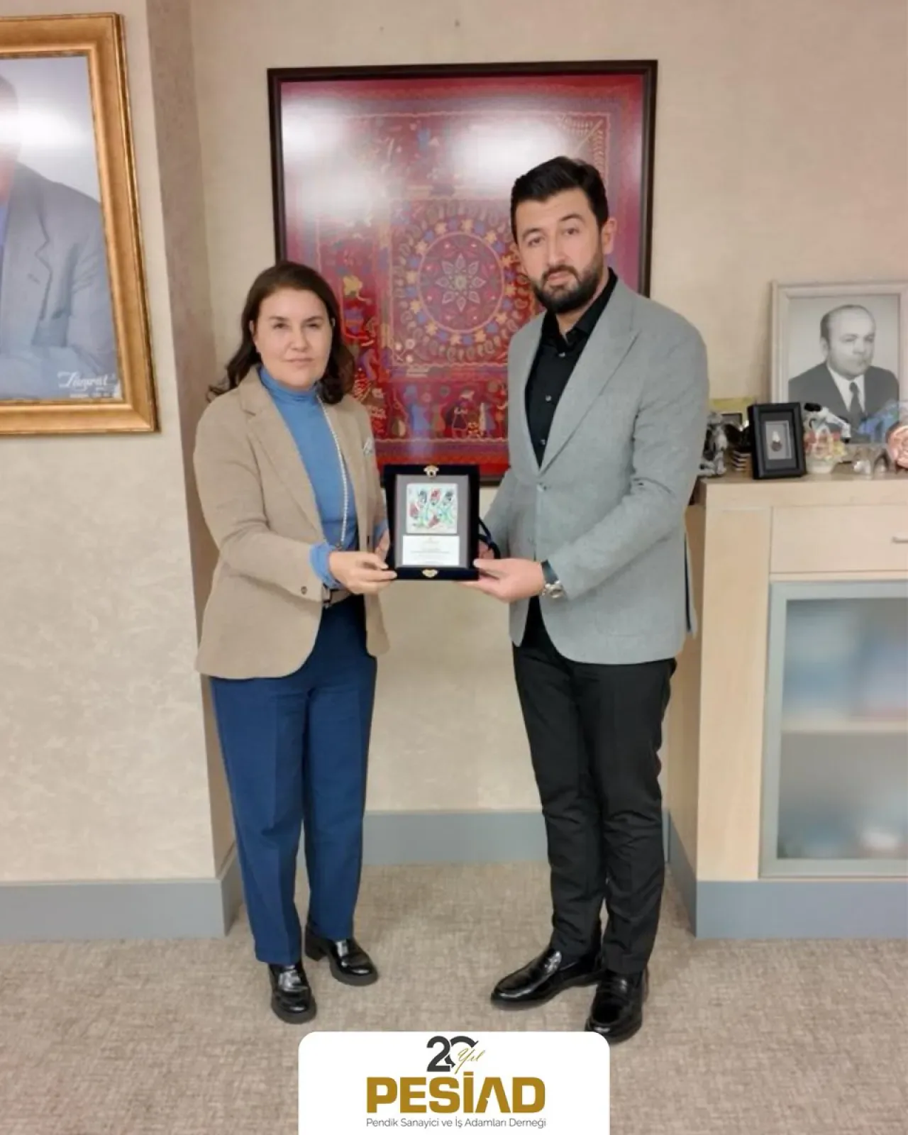 PESİAD, Pendikli Gençlerin Projelerini Desteklemek İçin Gedik Holding'e Teşekkür Ziyaretinde Bulundu PESİAD, Pendikli Gençlerin Projelerini Desteklemek İçin Gedik Holding'e Teşekkür Ziyaretinde Bulundu