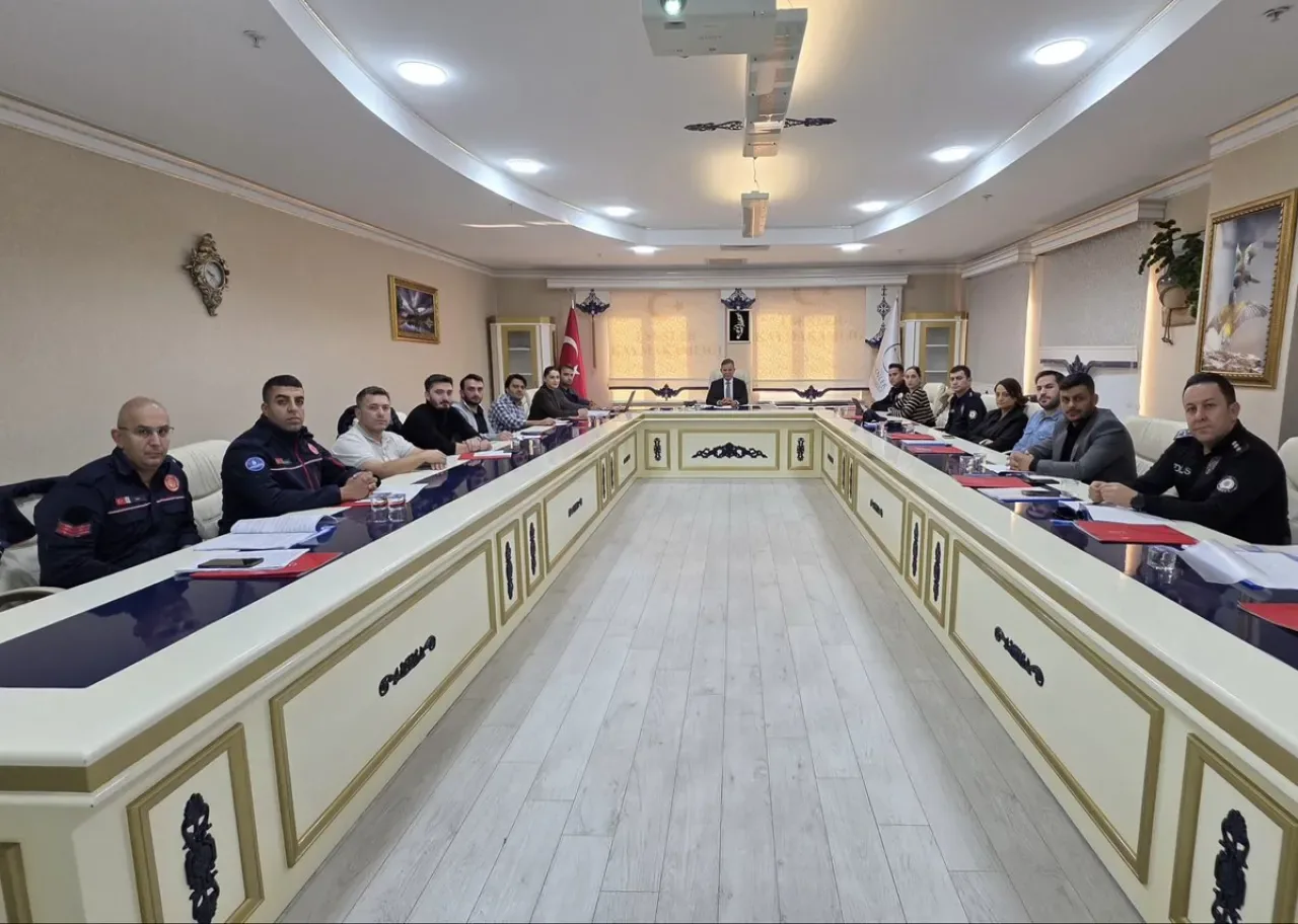 Esenler'de Ulusal Afet Tatbikatı Hazırlıkları Sürüyor Esenler'de Ulusal Afet Tatbikatı Hazırlıkları Sürüyor