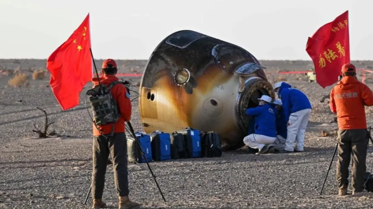 Çin'in Shenzhou-20 Mürettebatı Alternatif İniş Yöntemiyle Dünya'ya Döndü Çin'in Shenzhou-20 Mürettebatı Alternatif İniş Yöntemiyle Dünya'ya Döndü