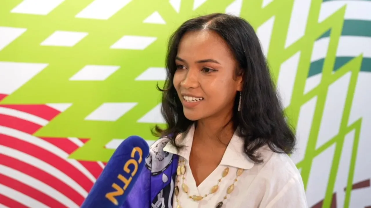 Madagaskarlı Öğrenciden Çin Afrika Kültürel Değişiminin İşbirliğine Etkisi Madagaskarlı Öğrenciden Çin Afrika Kültürel Değişiminin İşbirliğine Etkisi