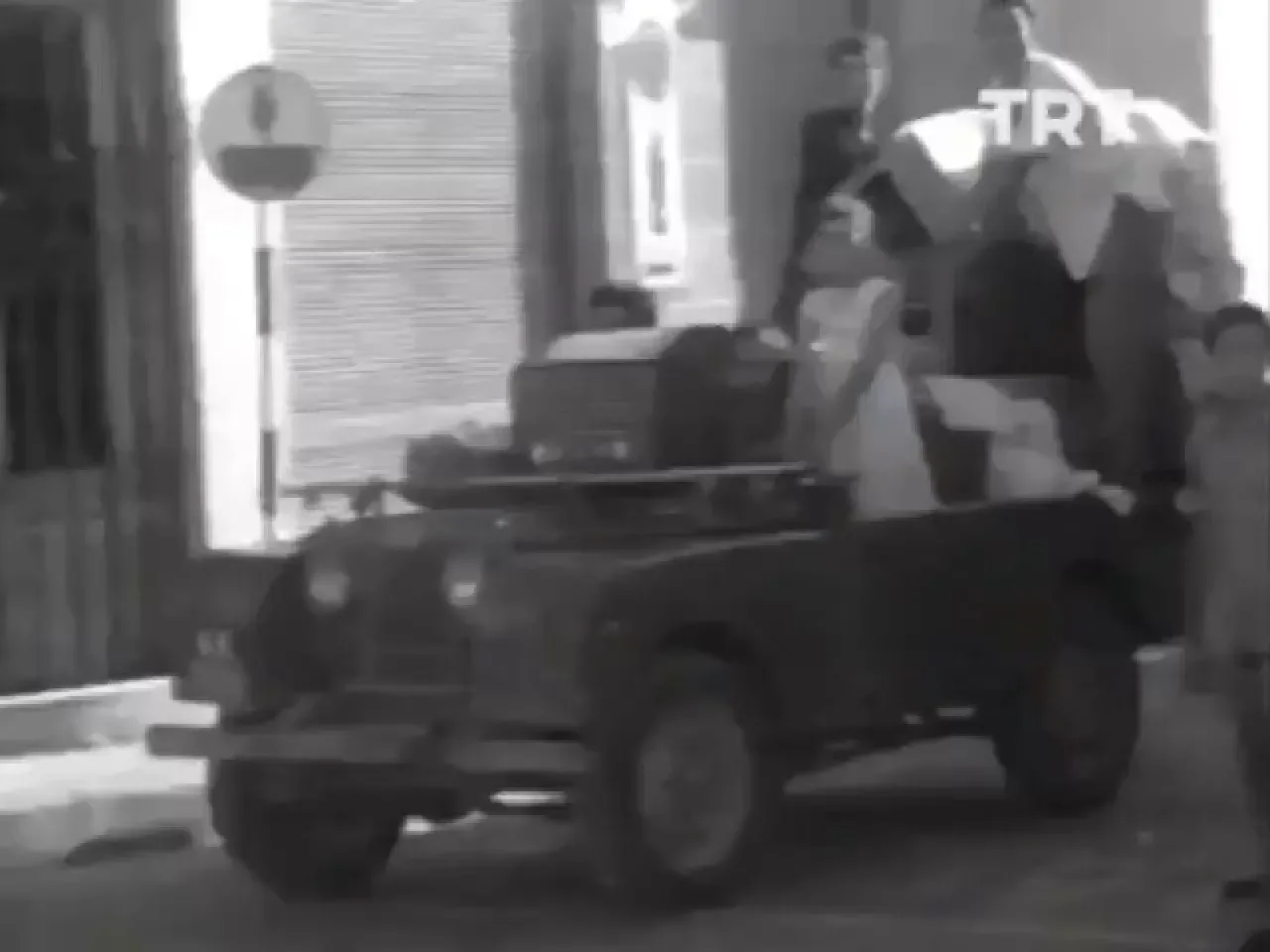 KKTC'nin Kuruluşunun 42. Yılı Kutlanıyor KKTC'nin Kuruluşunun 42. Yılı Kutlanıyor
