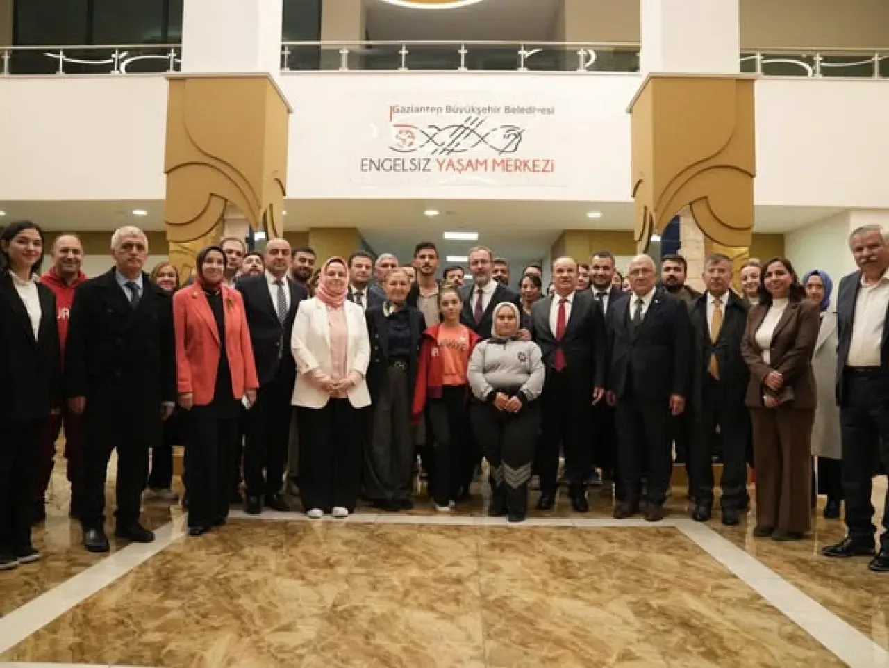 Gaziantep'te Engelsiz Yaşam ve Protez Ortez Merkezleri Ziyaret Edildi Gaziantep'te Engelsiz Yaşam ve Protez Ortez Merkezleri Ziyaret Edildi