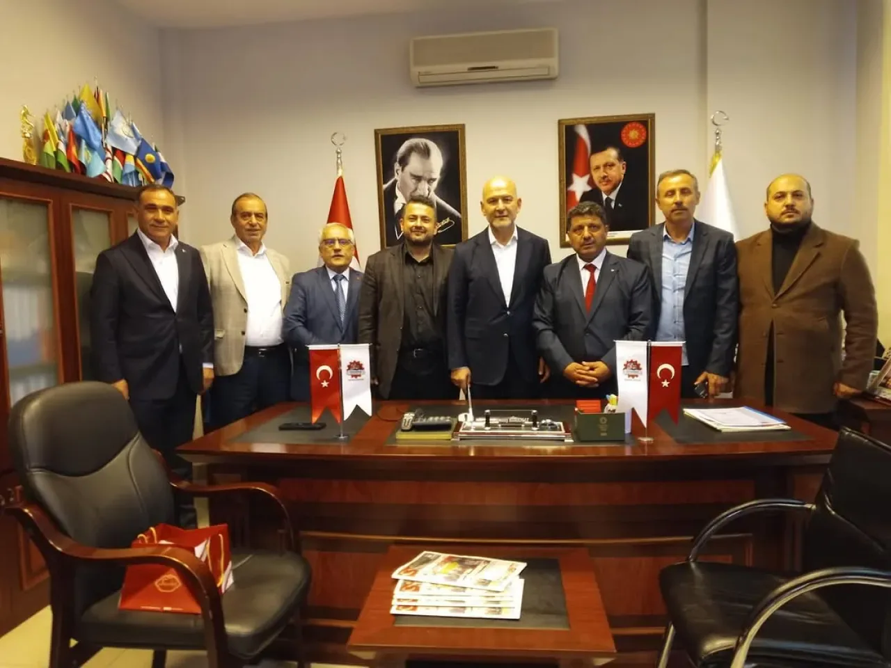 AK Parti'den Kocasinan Sanayi Sitesi Esnafına Ziyaret AK Parti'den Kocasinan Sanayi Sitesi Esnafına Ziyaret