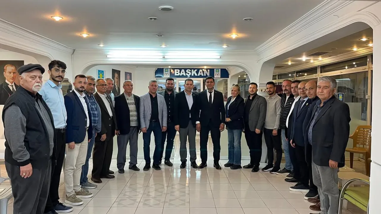 İYİ Parti Antalya İl Başkanlığı'na Hayırlı Olsun Ziyareti İYİ Parti Antalya İl Başkanlığı'na Hayırlı Olsun Ziyareti