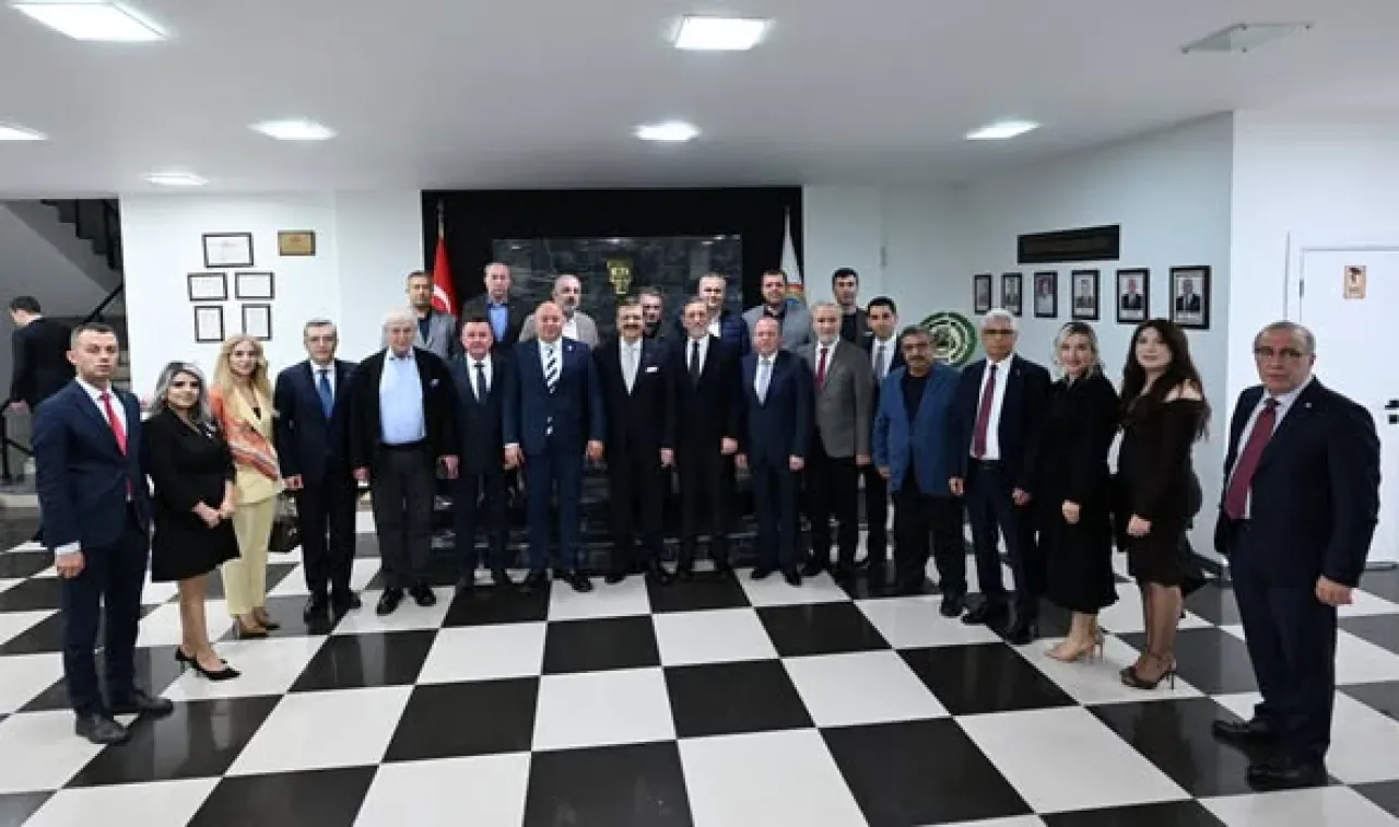 İnegöl TŞO Yönetimi, TOBB Başkanı Hisarcıklıoğlu'nun Katıldığı Program Kapsamında Karacabey TSO'yu Ziyaret Etti İnegöl TŞO Yönetimi, TOBB Başkanı Hisarcıklıoğlu'nun Katıldığı Program Kapsamında Karacabey TSO'yu Ziyaret Etti