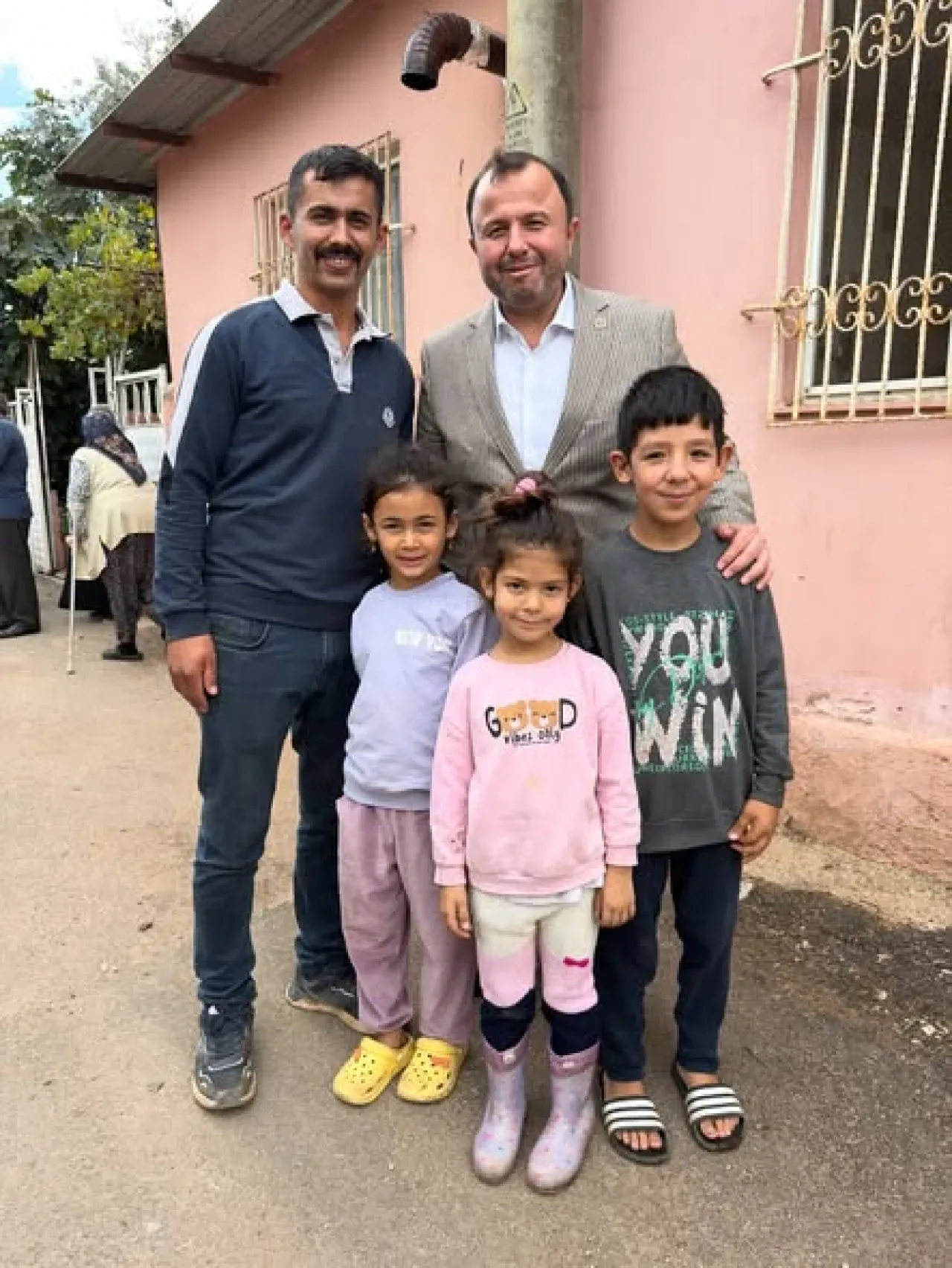 Ak Parti Antalya Milletvekili İbrahim Ethem Taş'tan Anlamlı Mesaj Ak Parti Antalya Milletvekili İbrahim Ethem Taş'tan Anlamlı Mesaj