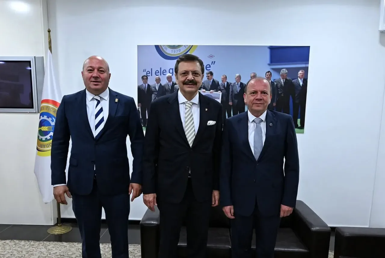 Bursa Ticaret Borsası ve TOBB Lideri Hisarcıklıoğlu, Karacabey İş Dünyasıyla Buluştu Bursa Ticaret Borsası ve TOBB Lideri Hisarcıklıoğlu, Karacabey İş Dünyasıyla Buluştu