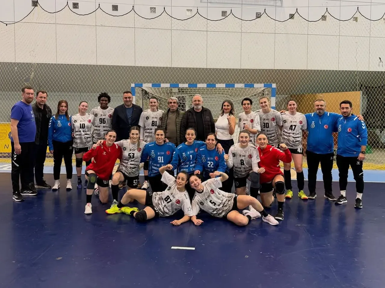 Bursa Büyükşehir Belediyespor, Avrupa Kupası'nda Tarihi Bir Zafer Daha Elde Etti Bursa Büyükşehir Belediyespor, Avrupa Kupası'nda Tarihi Bir Zafer Daha Elde Etti