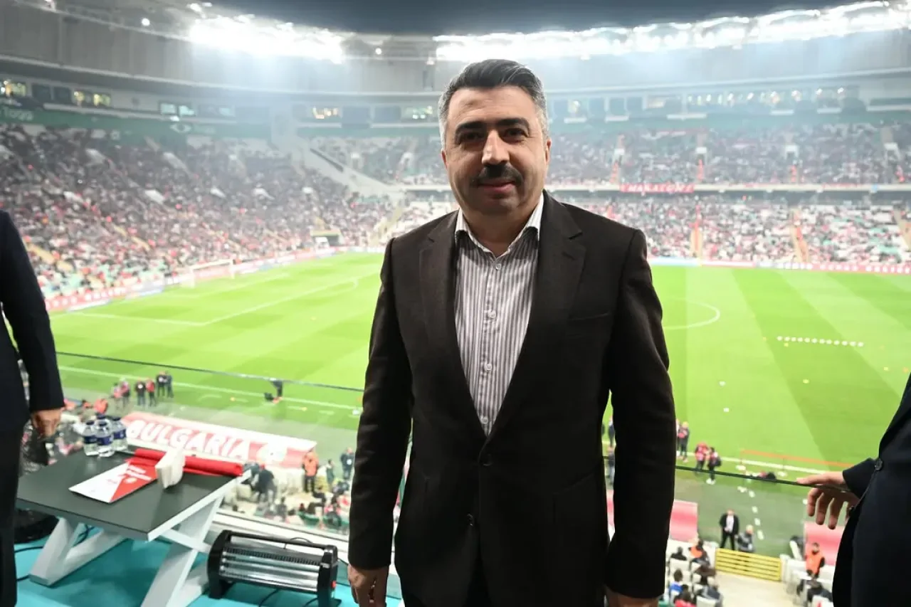 Bursa Yıldırım Belediyesi ve İnci Mana'dan Sona Doğru Bursa Yıldırım Belediyesi ve İnci Mana'dan Sona Doğru