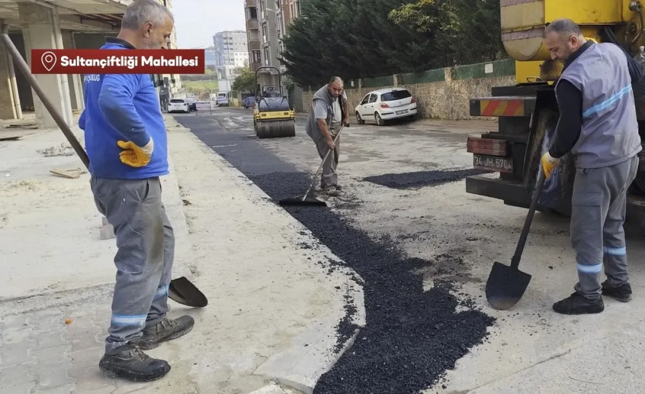 Çekmeköy'de Asfalt Seferberliği: Ekipler Gece Gündüz Çalışıyor Çekmeköy'de Asfalt Seferberliği: Ekipler Gece Gündüz Çalışıyor