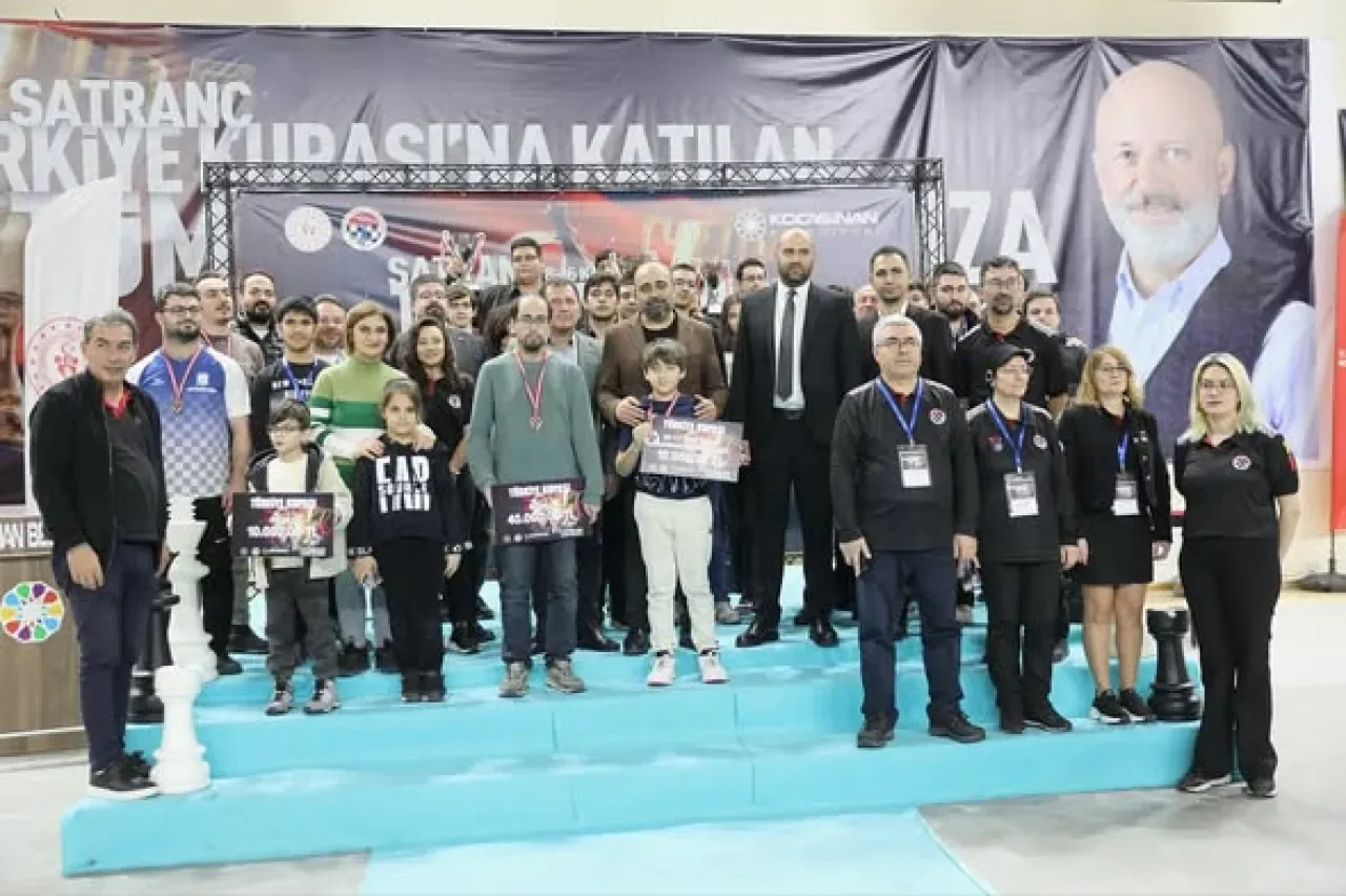 Kocasinan'da 2025 Satranç Türkiye Kupası Heyecanı Kocasinan'da 2025 Satranç Türkiye Kupası Heyecanı