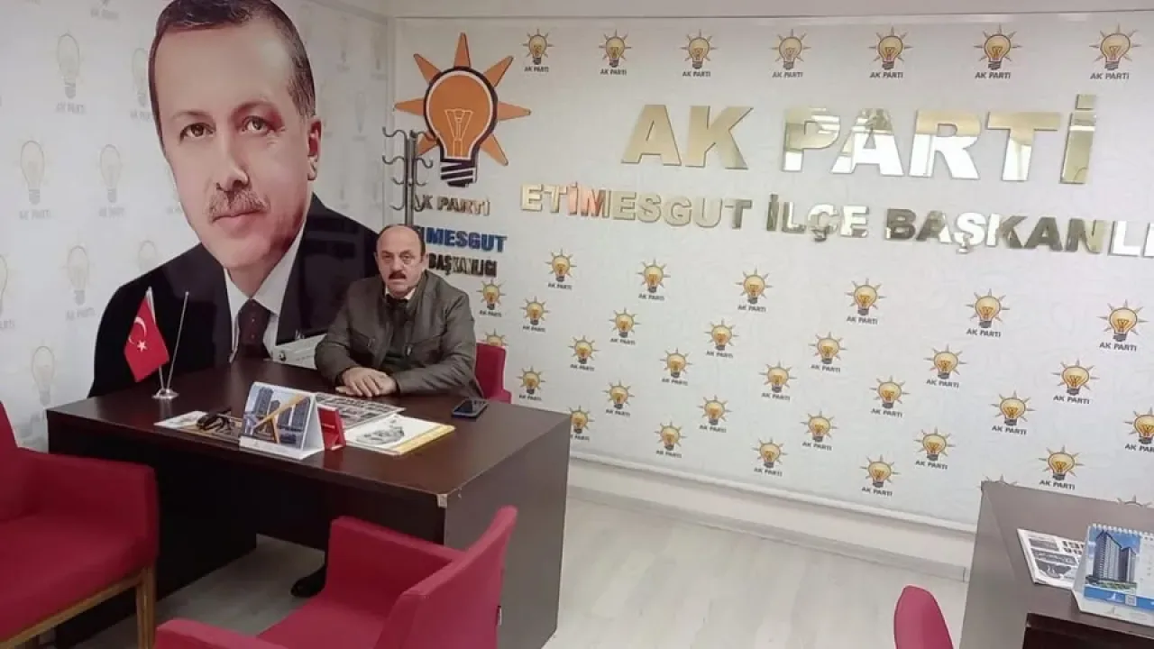 Etimesgut AK Parti İlçe Başkanlığı'nda Vatandaş Buluşmaları Başladı Etimesgut AK Parti İlçe Başkanlığı'nda Vatandaş Buluşmaları Başladı
