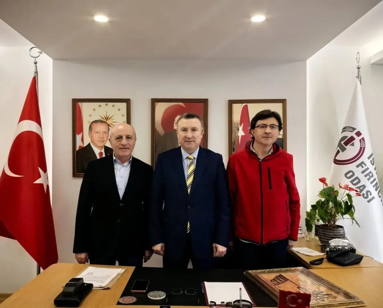 Türk Kızılay ve İstanbul Fırıncılar Odası'ndan Anlamlı İş Birliği Türk Kızılay ve İstanbul Fırıncılar Odası'ndan Anlamlı İş Birliği