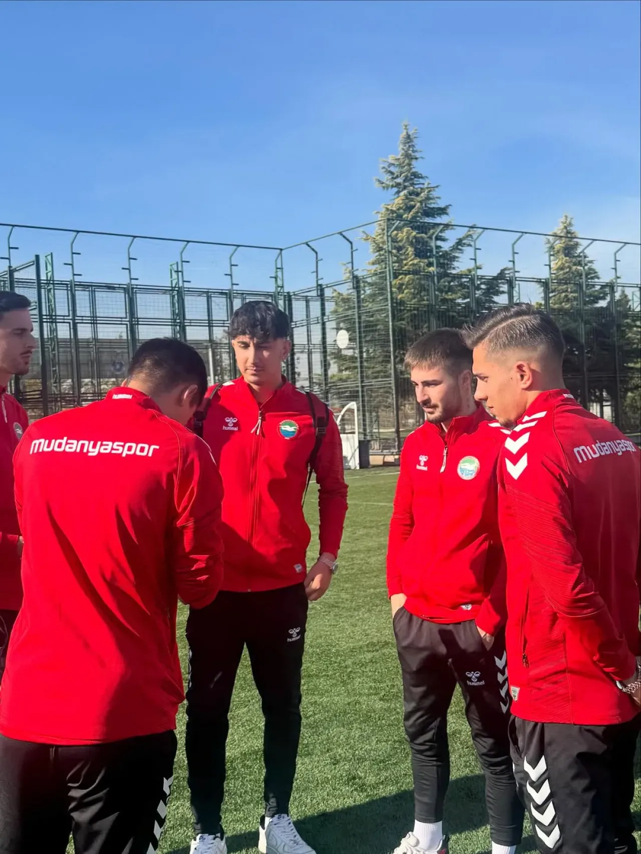 Bursa Mudanya Spor Kulübü Taraftarlarıyla Buluştu Bursa Mudanya Spor Kulübü Taraftarlarıyla Buluştu