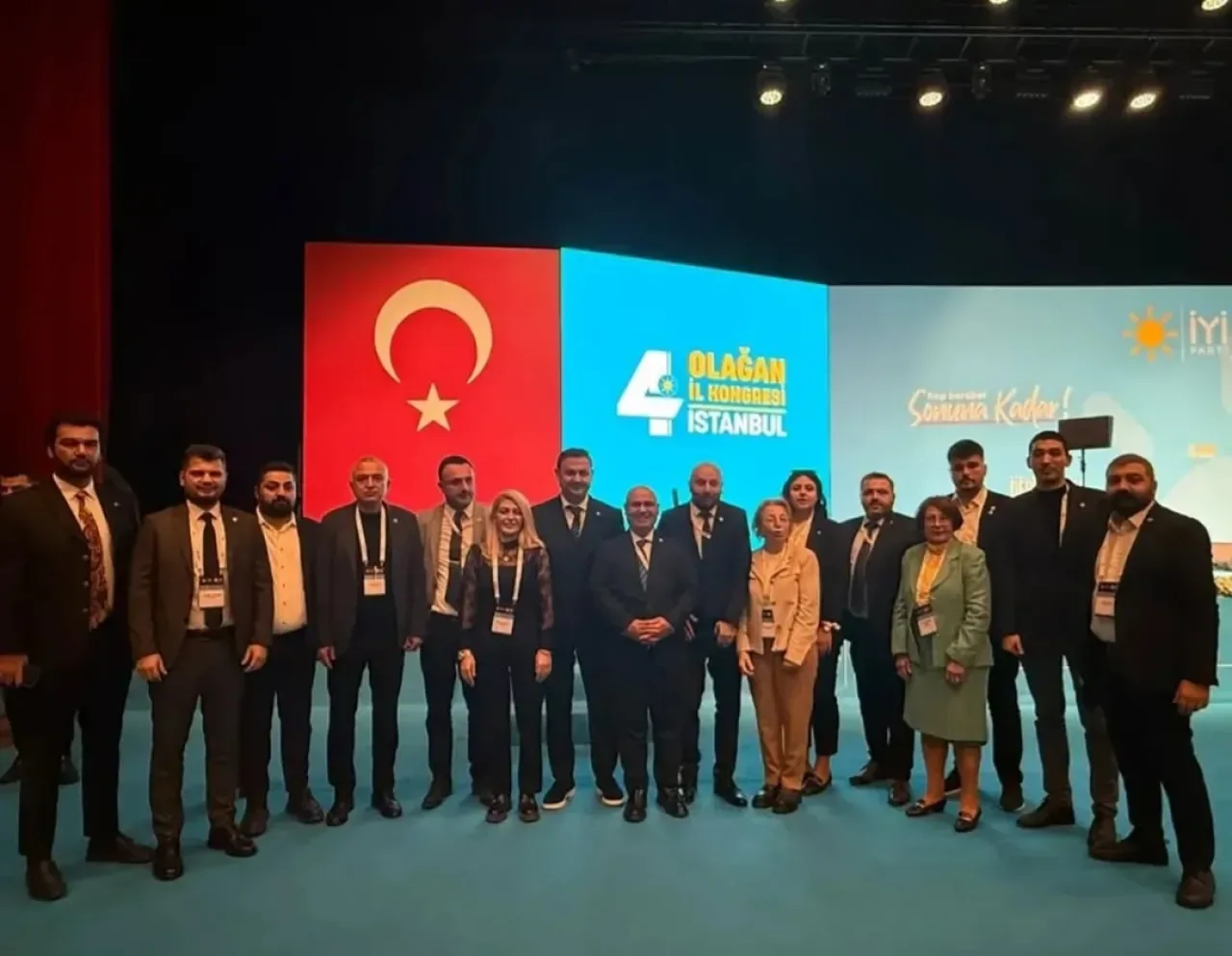 İYİ Parti İstanbul 4. İl Olağan Kongresi Tamamlandı, Yücel Coşkun Yeniden İl Başkanı Seçildi İYİ Parti İstanbul 4. İl Olağan Kongresi Tamamlandı, Yücel Coşkun Yeniden İl Başkanı Seçildi