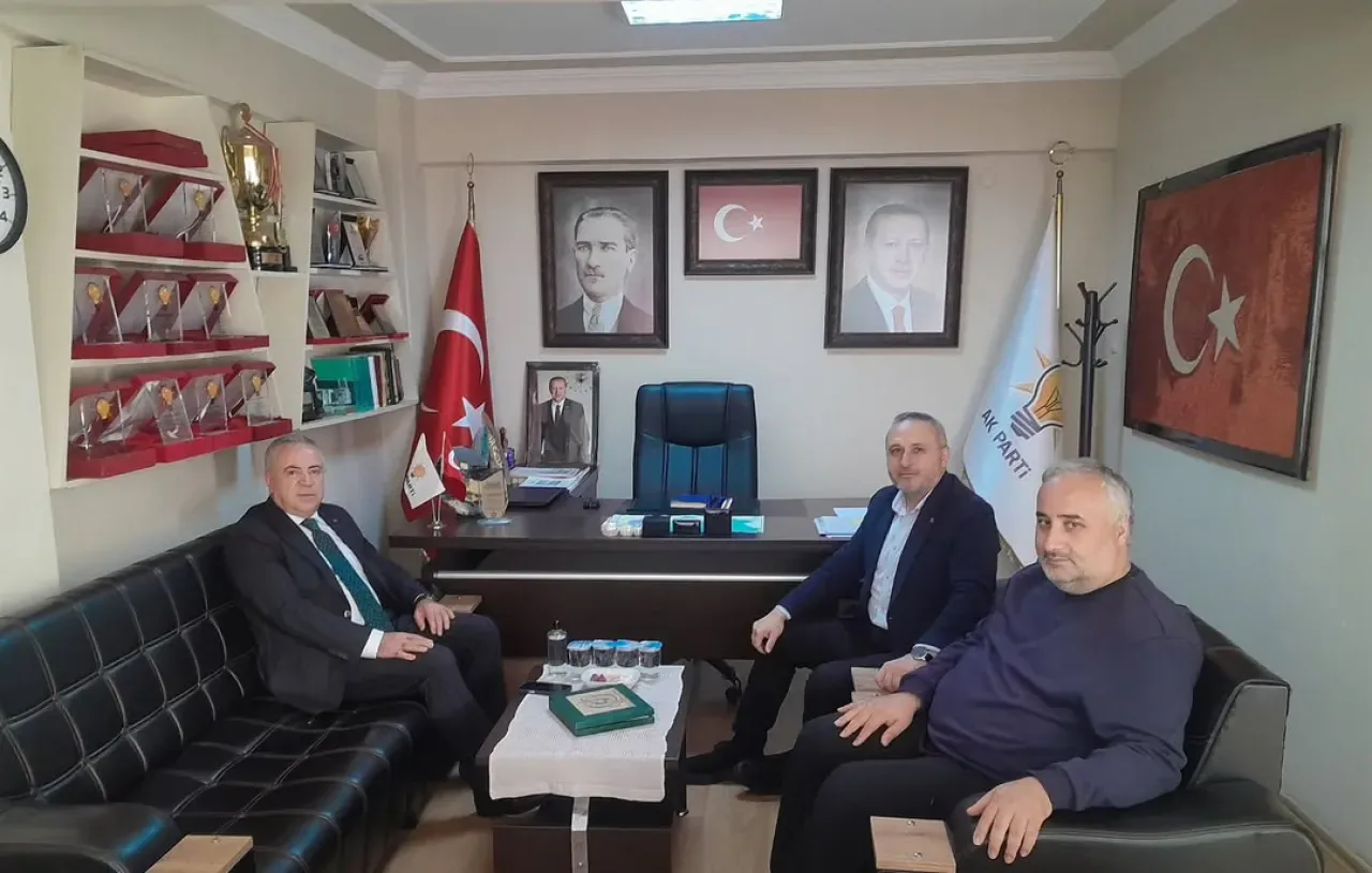 İstanbul Çekmeköy Kaymakamı Resul Çelik'ten AK Parti Şile İlçe Başkanına Ziyaret İstanbul Çekmeköy Kaymakamı Resul Çelik'ten AK Parti Şile İlçe Başkanına Ziyaret