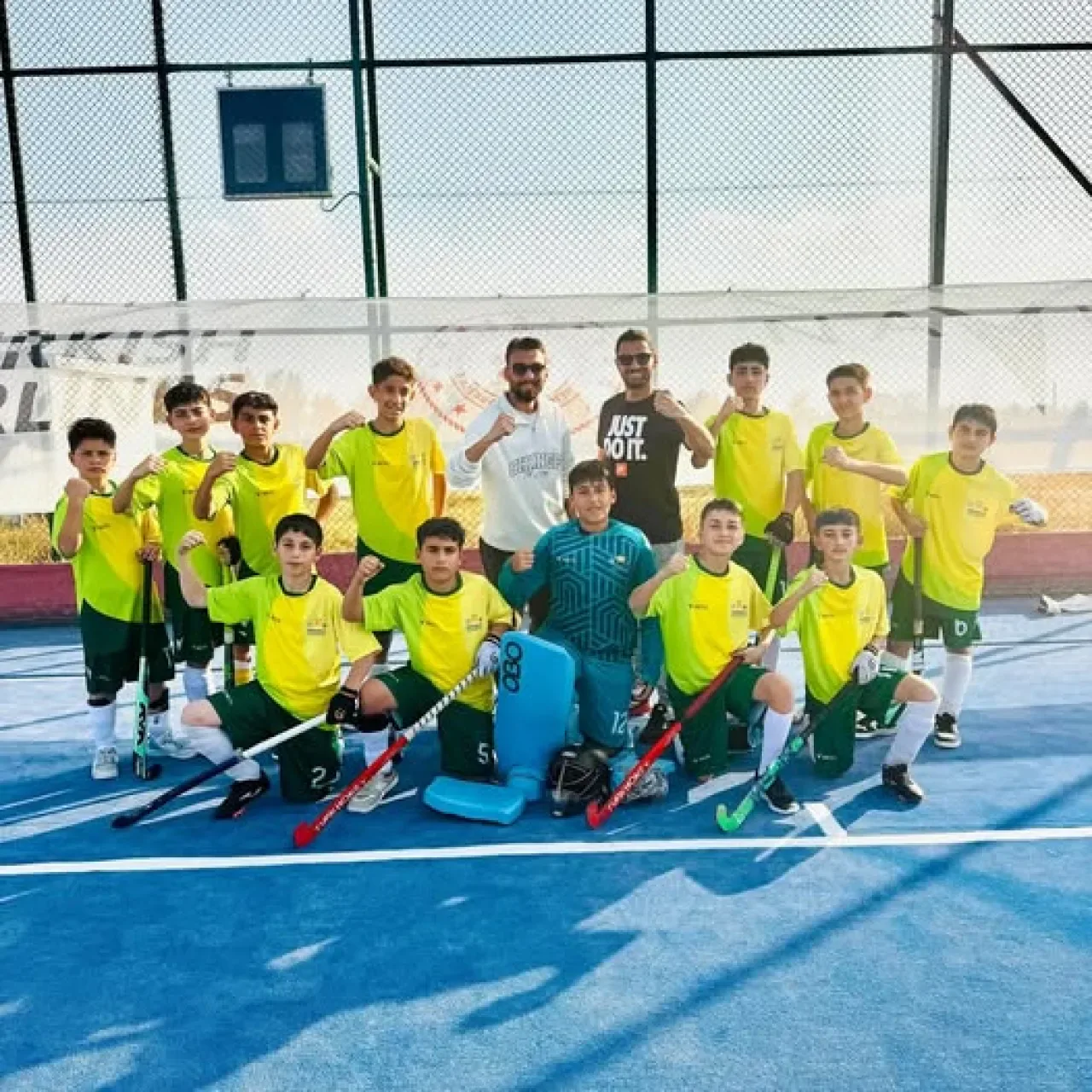 İstanbul'dan Genç Hokeyciler Türkiye Üçüncüsü Oldu İstanbul'dan Genç Hokeyciler Türkiye Üçüncüsü Oldu