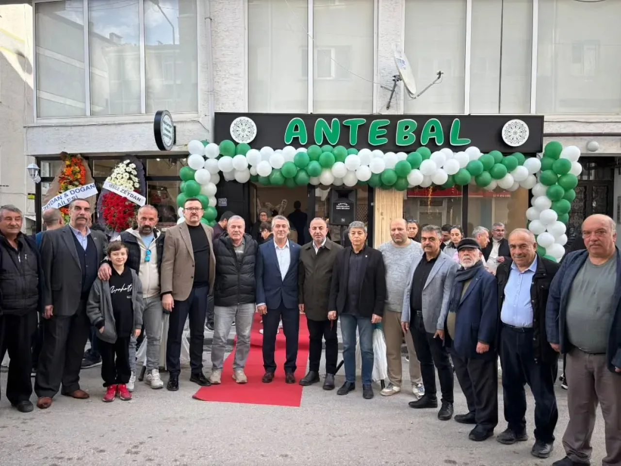 MHP'li İşletme Sahibine Yüksek Seviyede Destek MHP'li İşletme Sahibine Yüksek Seviyede Destek
