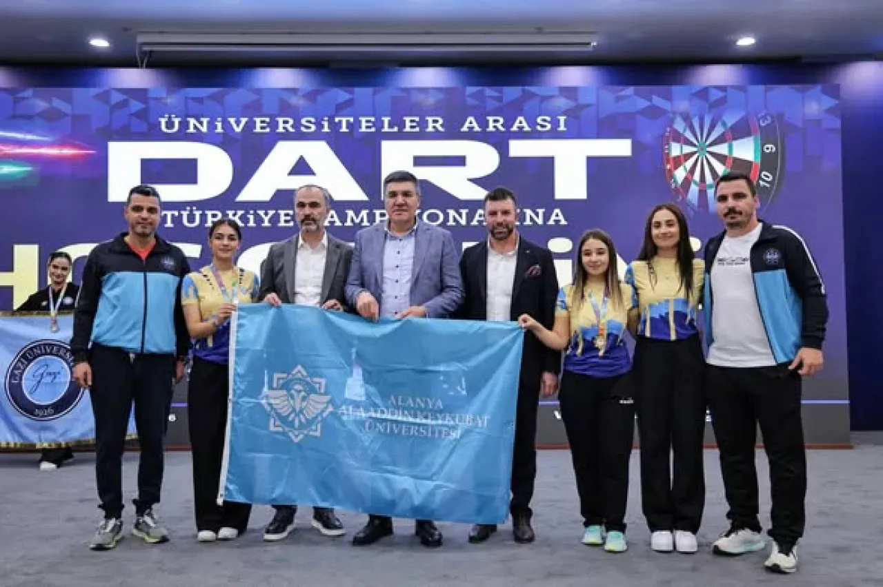 Alanya AKKÜ, Üniversiteler Arası Dart Şampiyonasında Çifte Şampiyonluk Yaşadı Alanya AKKÜ, Üniversiteler Arası Dart Şampiyonasında Çifte Şampiyonluk Yaşadı