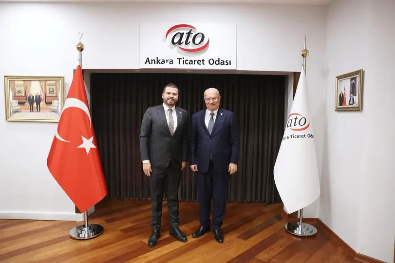 ATO Başkanı Baran, Bilişim Teknolojileri Komitesi ile Görüştü ATO Başkanı Baran, Bilişim Teknolojileri Komitesi ile Görüştü