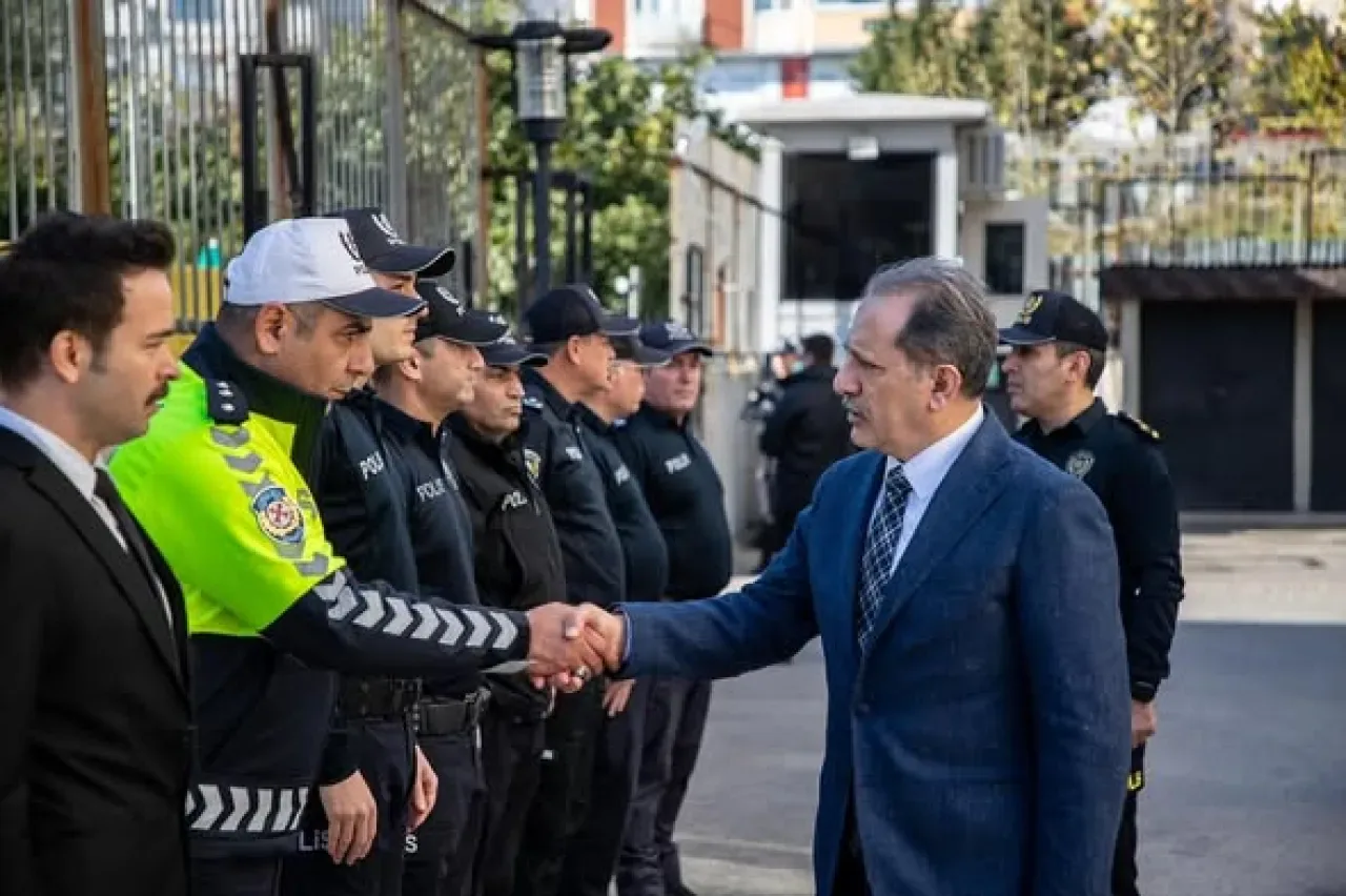 İstanbul Emniyet Müdürü Selami Yıldız, Kartal İlçe Emniyet Müdürlüğü'nde İncelemelerde Bulundu İstanbul Emniyet Müdürü Selami Yıldız, Kartal İlçe Emniyet Müdürlüğü'nde İncelemelerde Bulundu
