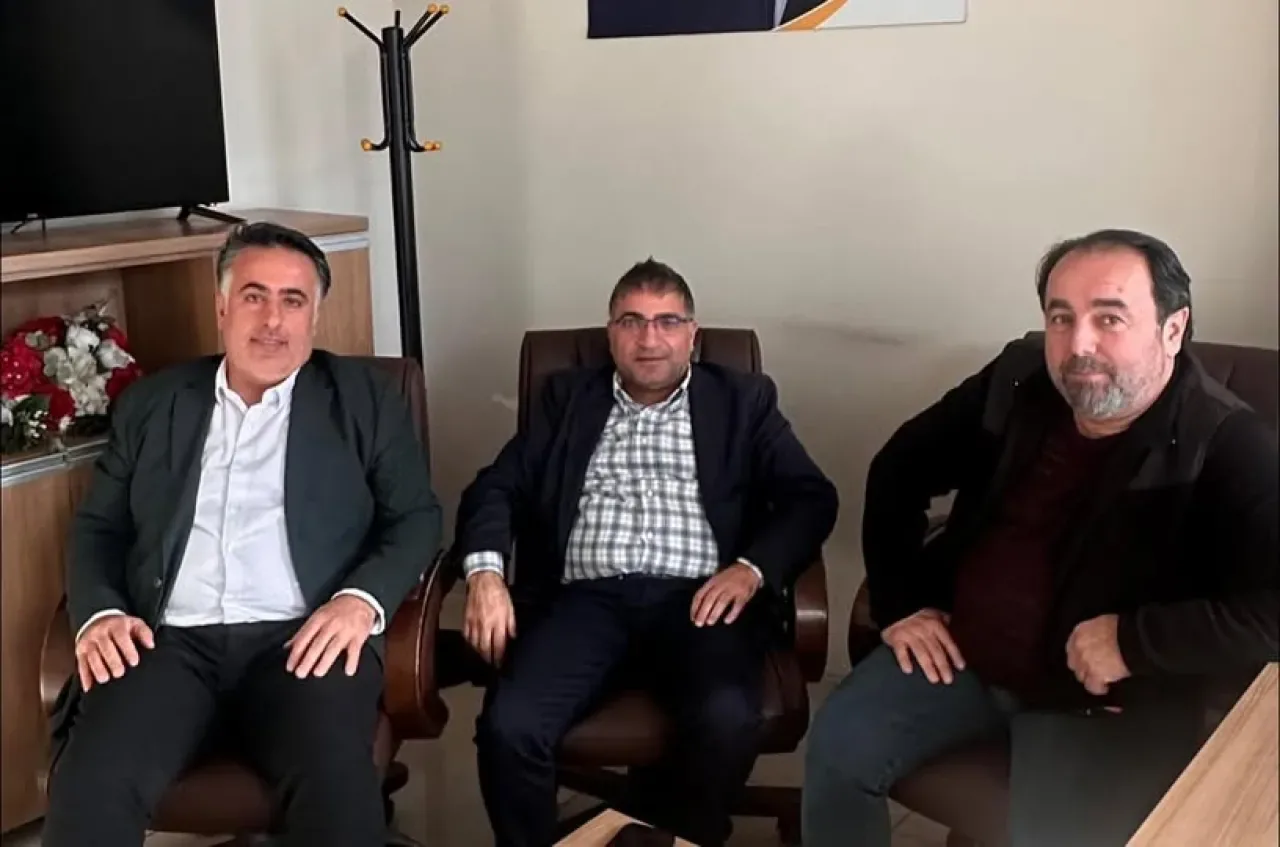 AK Parti Arnavutköy İlçe Başkanlığı'ndan Halka Açık Davet AK Parti Arnavutköy İlçe Başkanlığı'ndan Halka Açık Davet