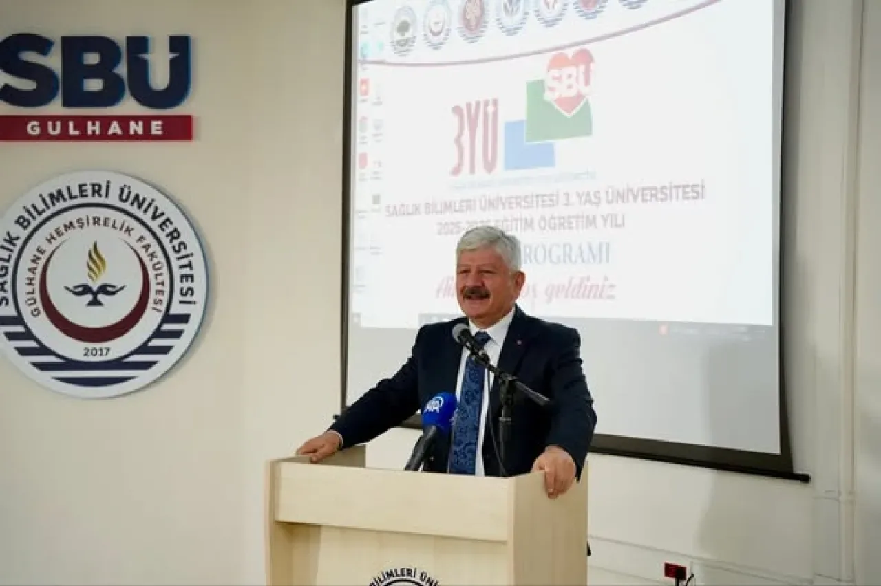 Sağlık Bilimleri Üniversitesi, 60 Yaş Üstü Bireylere Yönelik "3. Yaş Üniversitesi" Programını Ankara'da Başlattı Sağlık Bilimleri Üniversitesi, 60 Yaş Üstü Bireylere Yönelik "3. Yaş Üniversitesi" Programını Ankara'da Başlattı