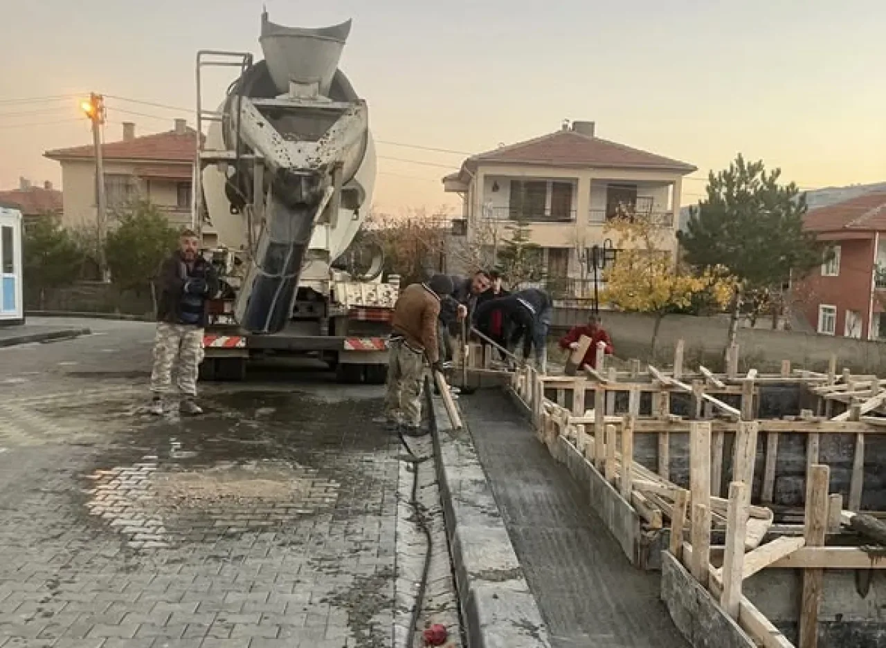 Kalecik'te Yeni Şadırvan İnşası İçin Temel Atıldı Kalecik'te Yeni Şadırvan İnşası İçin Temel Atıldı