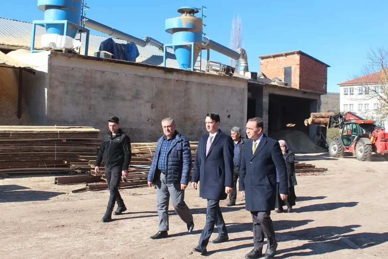 Bursa Keles Belediye Başkanı Ali Doğru, Baraklı Kooperatifi'nde İncelemelerde Bulundu Bursa Keles Belediye Başkanı Ali Doğru, Baraklı Kooperatifi'nde İncelemelerde Bulundu