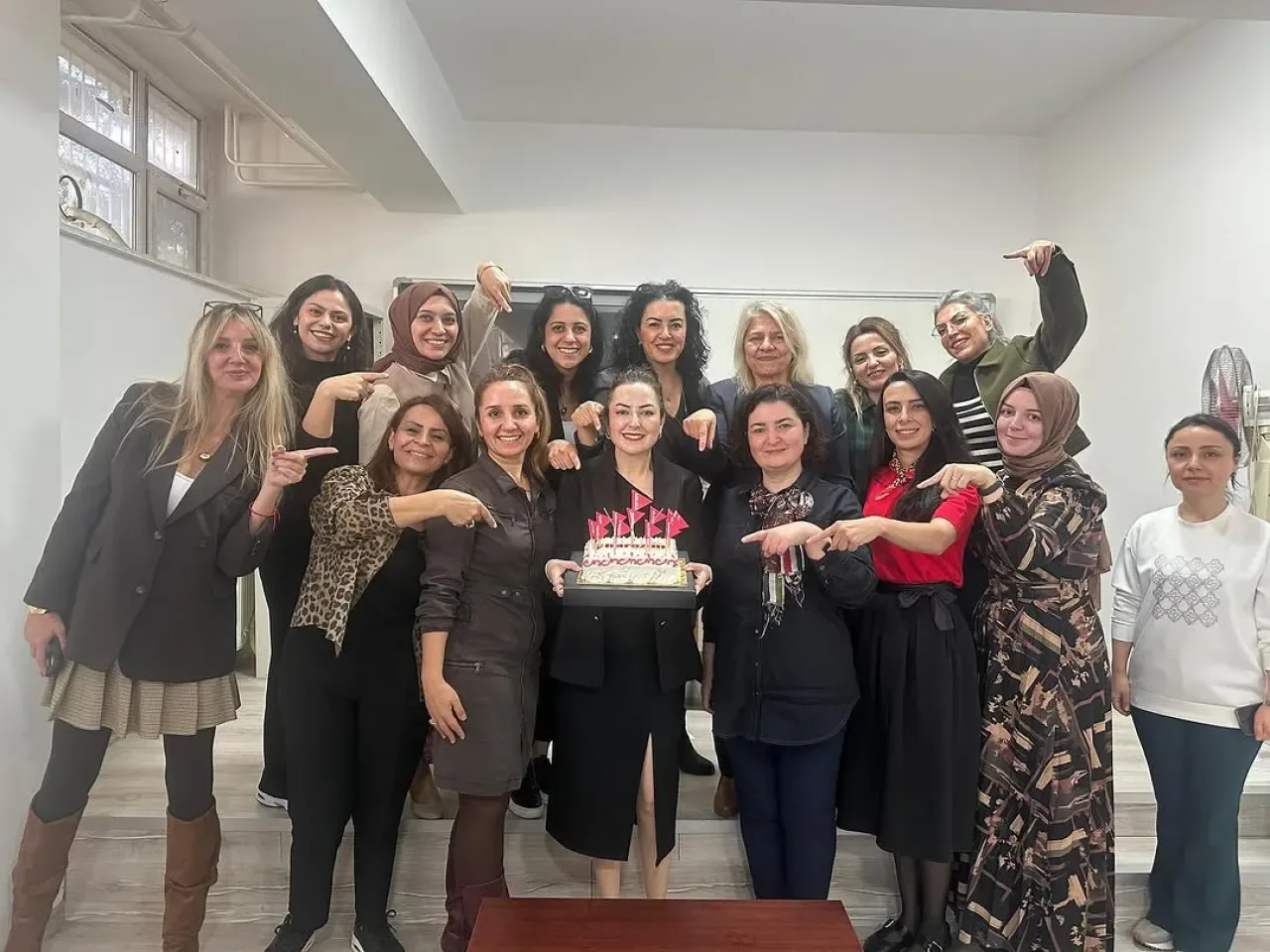 Harezmi Eğitim Modeli'nin Yeni Süreçleri Çevrim İçi Toplantıyla Anlatıldı Harezmi Eğitim Modeli'nin Yeni Süreçleri Çevrim İçi Toplantıyla Anlatıldı