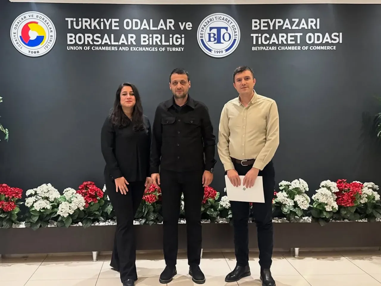 Beypazarı Ticaret Odası'ndan Banka Ziyareti Beypazarı Ticaret Odası'ndan Banka Ziyareti