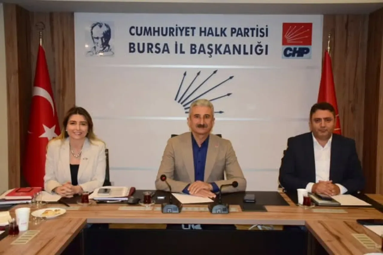 CHP Bursa İl Başkanlığı İl Yönetim Kurulu Toplantısını Gerçekleştirdi CHP Bursa İl Başkanlığı İl Yönetim Kurulu Toplantısını Gerçekleştirdi