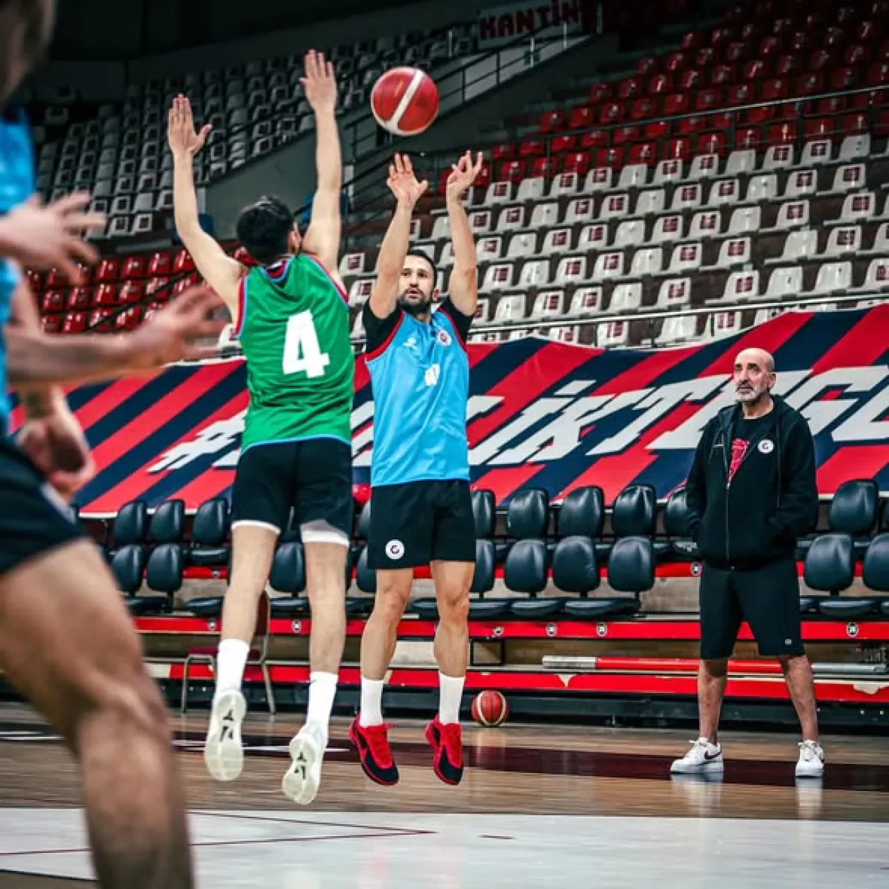 Gaziantep Basketbol Takımı Antrenmanlara Geri Döndü Gaziantep Basketbol Takımı Antrenmanlara Geri Döndü