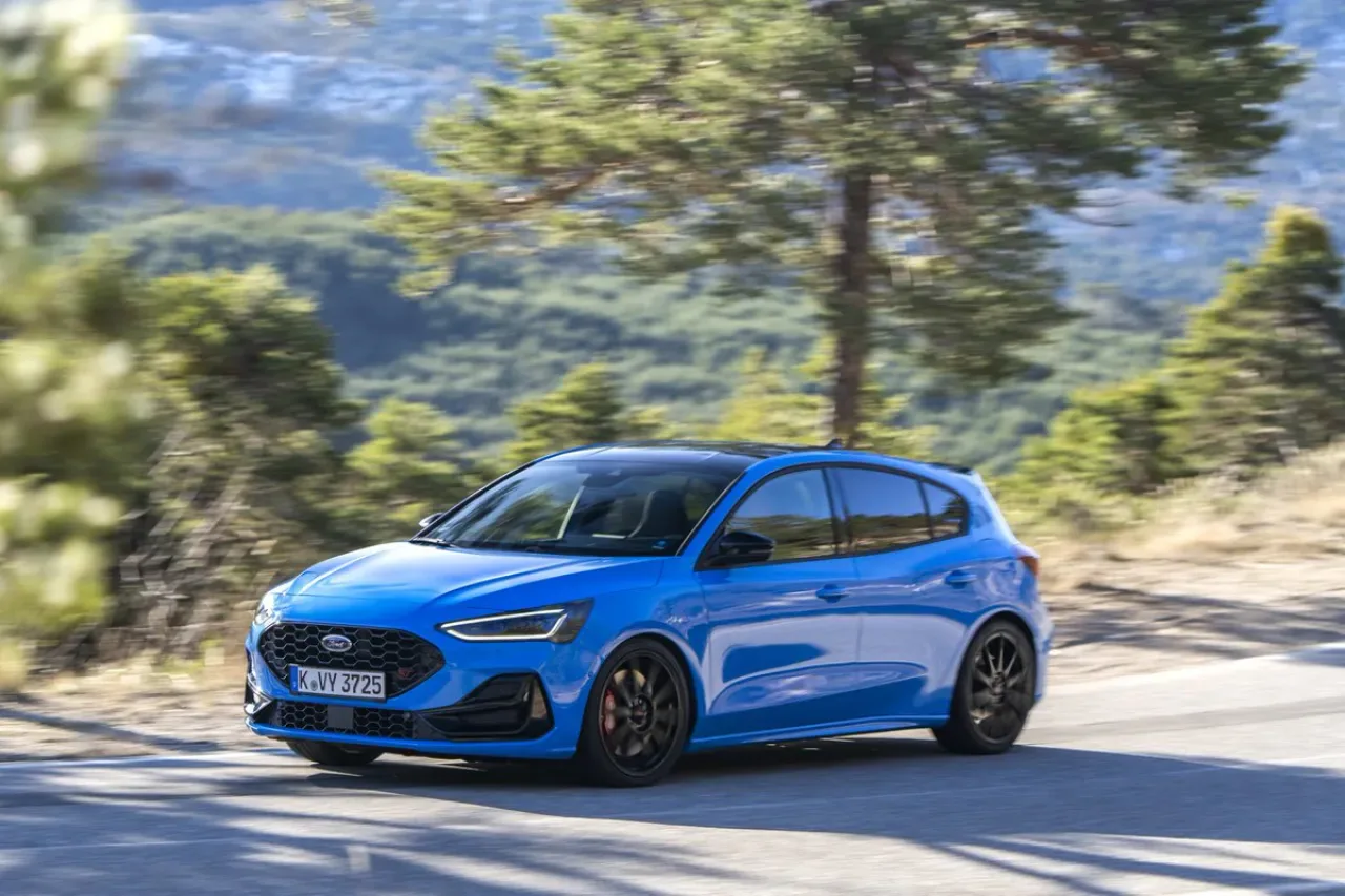 Ford Focus'un 27 Yıllık Üretim Serüveni Son Buldu Ford Focus'un 27 Yıllık Üretim Serüveni Son Buldu
