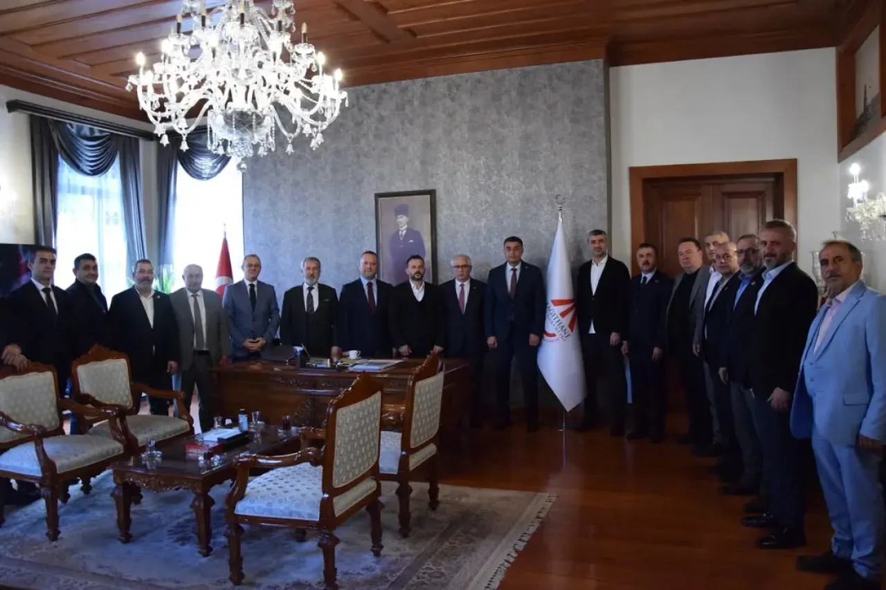 Kağıthane Muhtarları Kaymakam Yüksel Kara ile Görüştü Kağıthane Muhtarları Kaymakam Yüksel Kara ile Görüştü