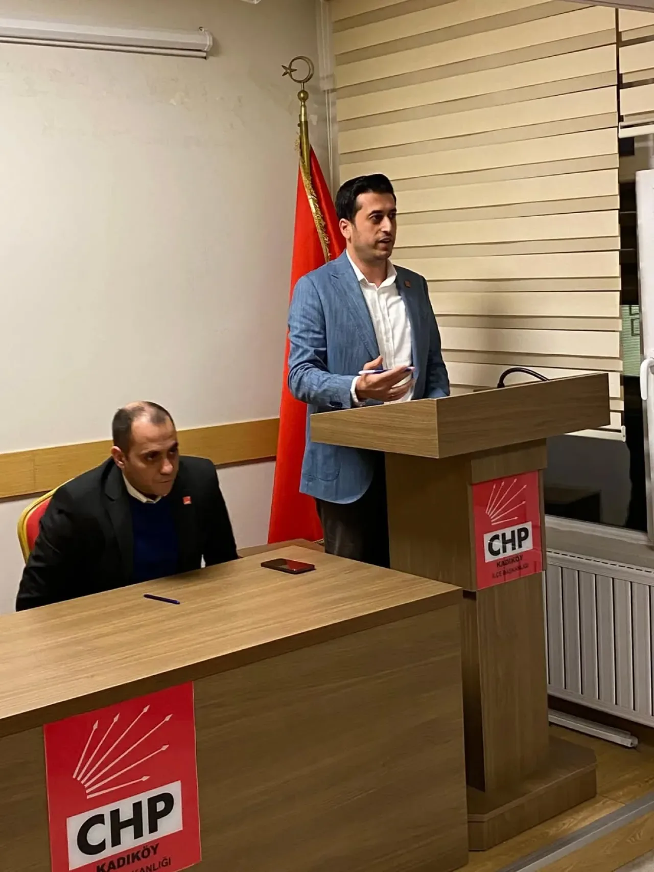 CHP Kadıköy İlçe Başkanlığı Sahrayıcedit'te Mahalle Toplantısı Düzenledi CHP Kadıköy İlçe Başkanlığı Sahrayıcedit'te Mahalle Toplantısı Düzenledi