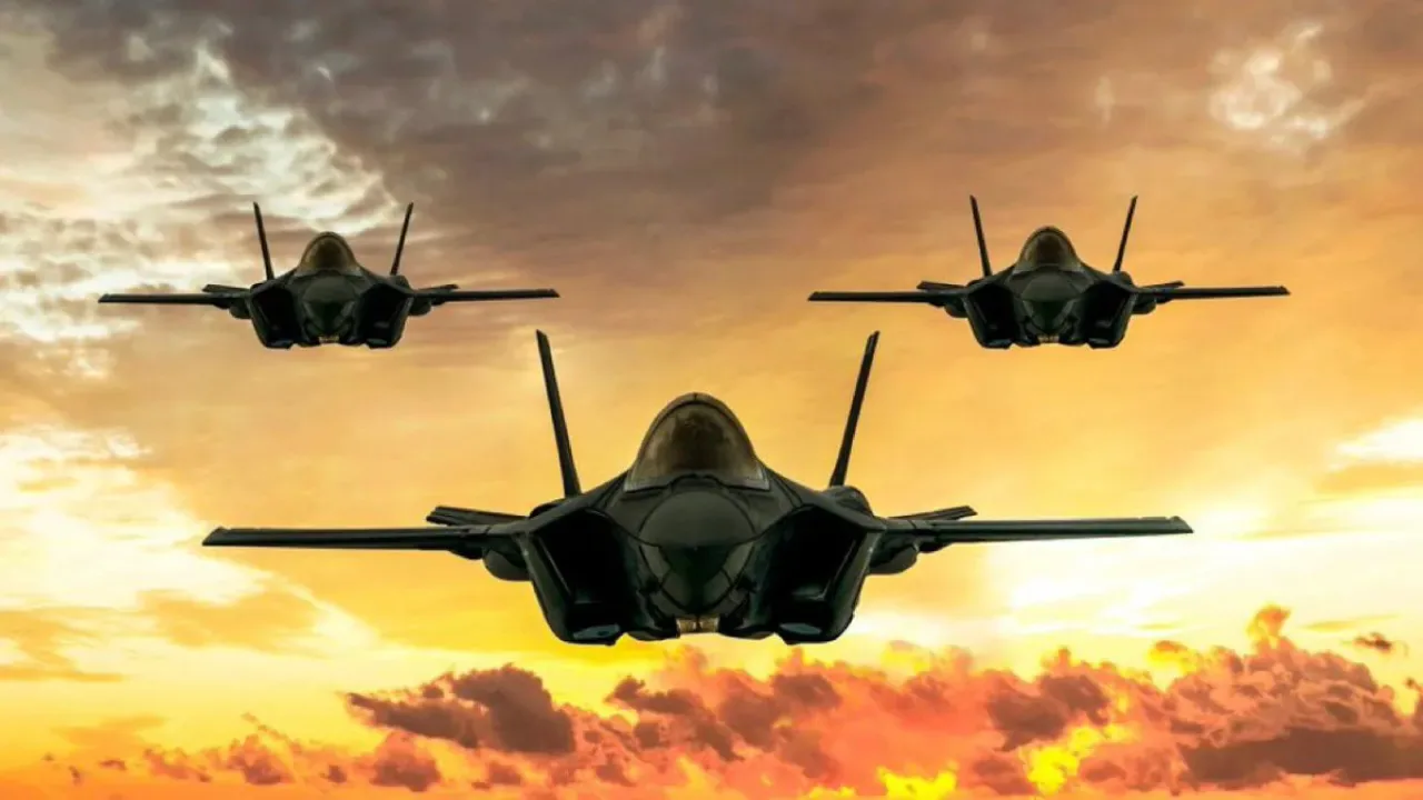 Suudi Arabistan'a F-35 Savaş Uçağı Satışı Gündemde Suudi Arabistan'a F-35 Savaş Uçağı Satışı Gündemde