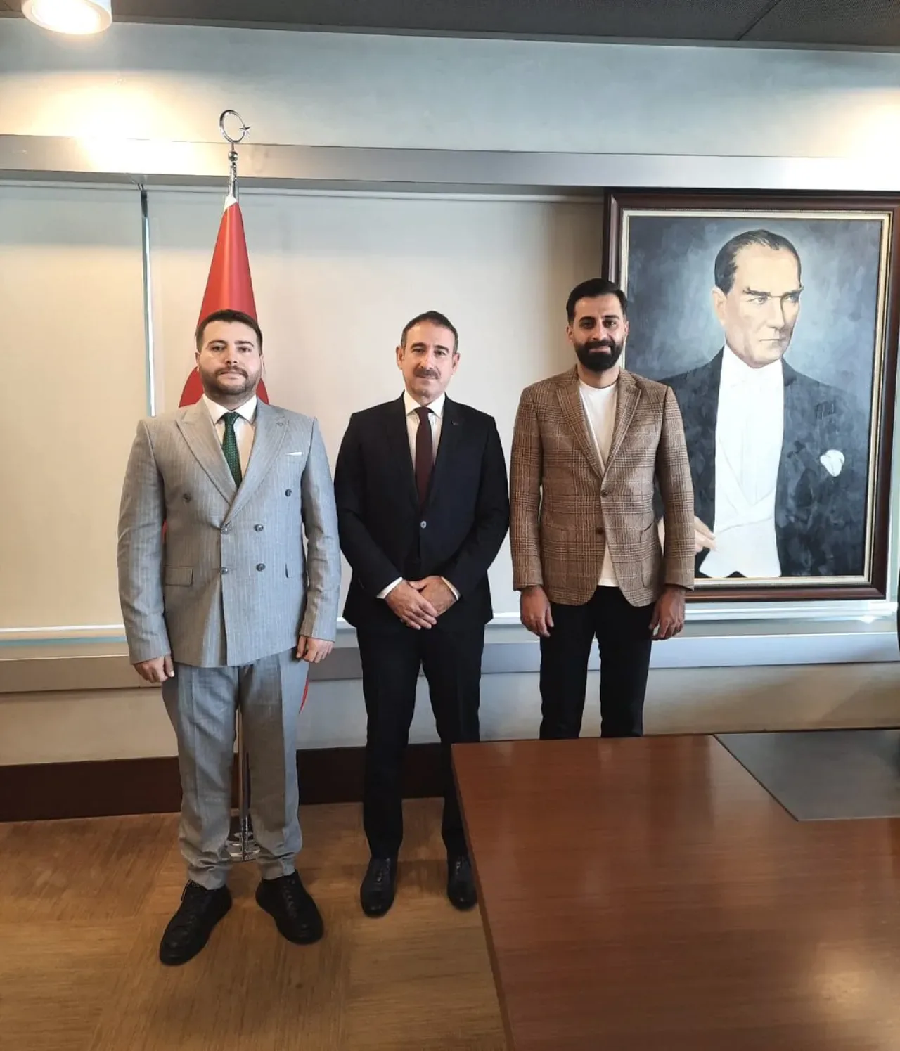 Florya As Spor Kulübü Yönetimi Bakırköy Kaymakamı'nı Ziyaret Etti Florya As Spor Kulübü Yönetimi Bakırköy Kaymakamı'nı Ziyaret Etti