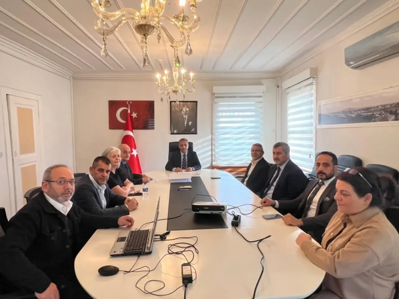 Kadıköy Kaymakamı Muhittin Pamuk Başkanlığında Vakıf Mütevelli Heyeti Toplantısı Gerçekleştirildi Kadıköy Kaymakamı Muhittin Pamuk Başkanlığında Vakıf Mütevelli Heyeti Toplantısı Gerçekleştirildi