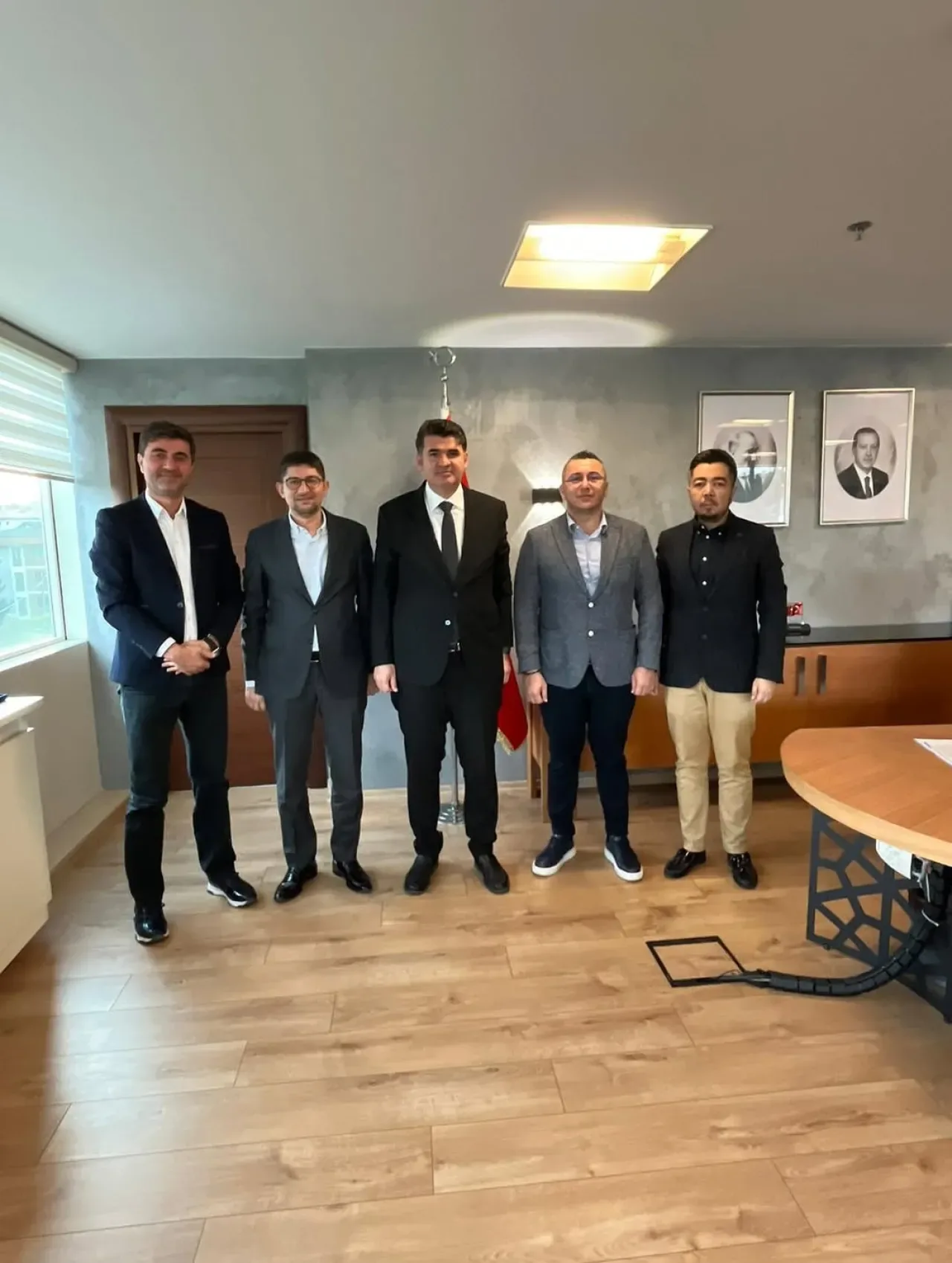 Türk Telekom'dan Sarıyer'e Telekom Altyapı Yatırımları Ziyareti Türk Telekom'dan Sarıyer'e Telekom Altyapı Yatırımları Ziyareti