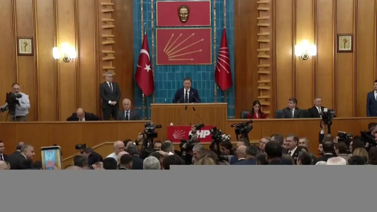 CHP Lideri Özgür Özel TBMM Grup Toplantısında Konuştu CHP Lideri Özgür Özel TBMM Grup Toplantısında Konuştu