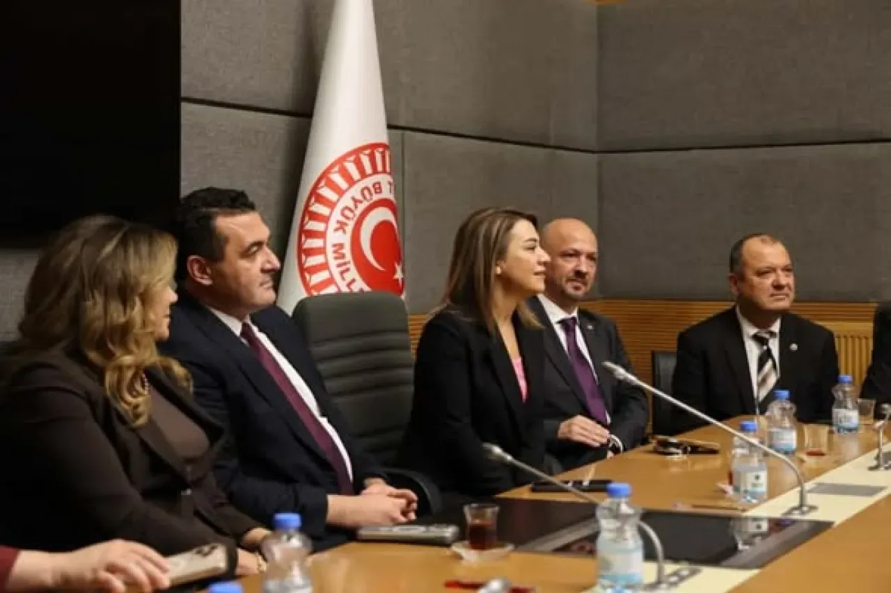 CHP'li Gamze Taşçıer'den Tekirdağ ve Edirne Ziyareti CHP'li Gamze Taşçıer'den Tekirdağ ve Edirne Ziyareti