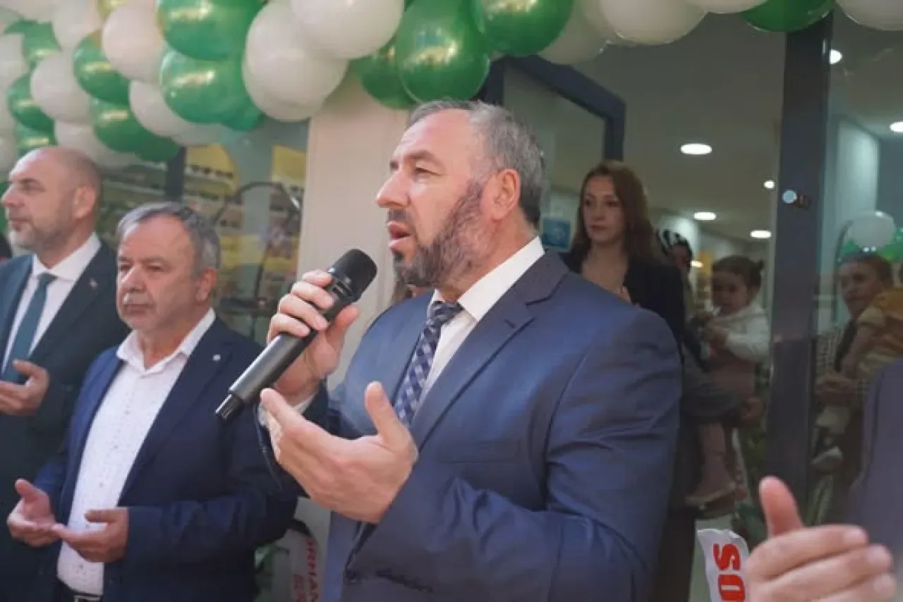 Bursa Orhangazi'de Turgut Optik Şubesi Açıldı Bursa Orhangazi'de Turgut Optik Şubesi Açıldı